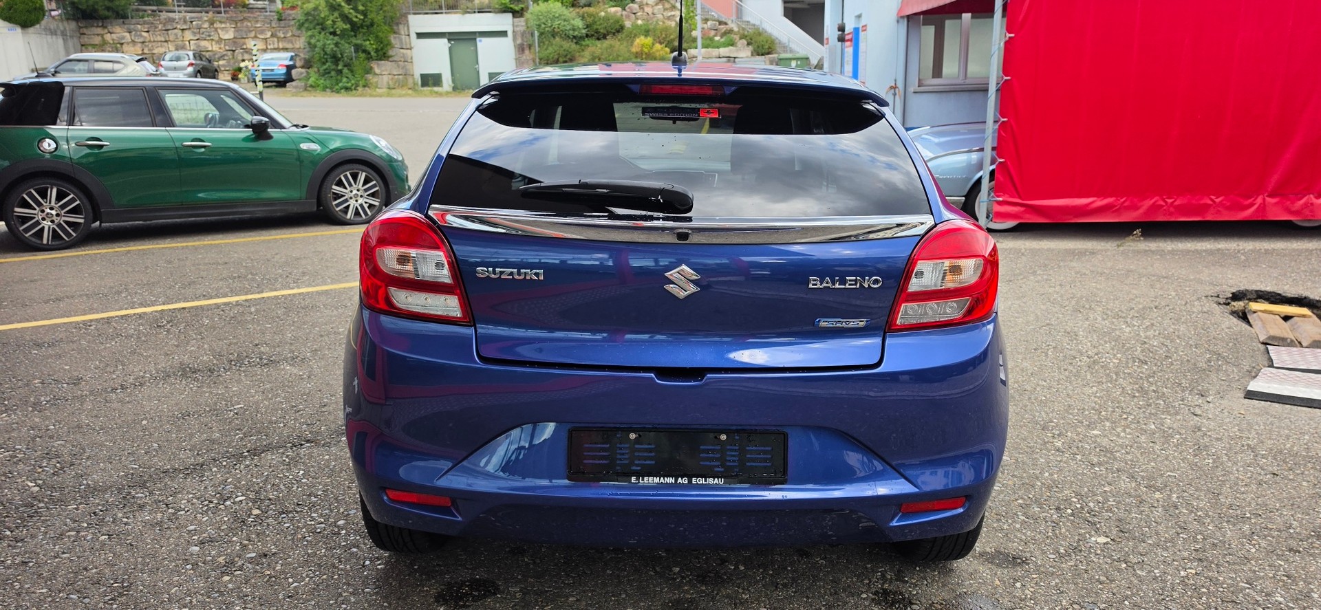 SUZUKI Baleno 1.2i Compact Top Hybrid-showroom-element-3