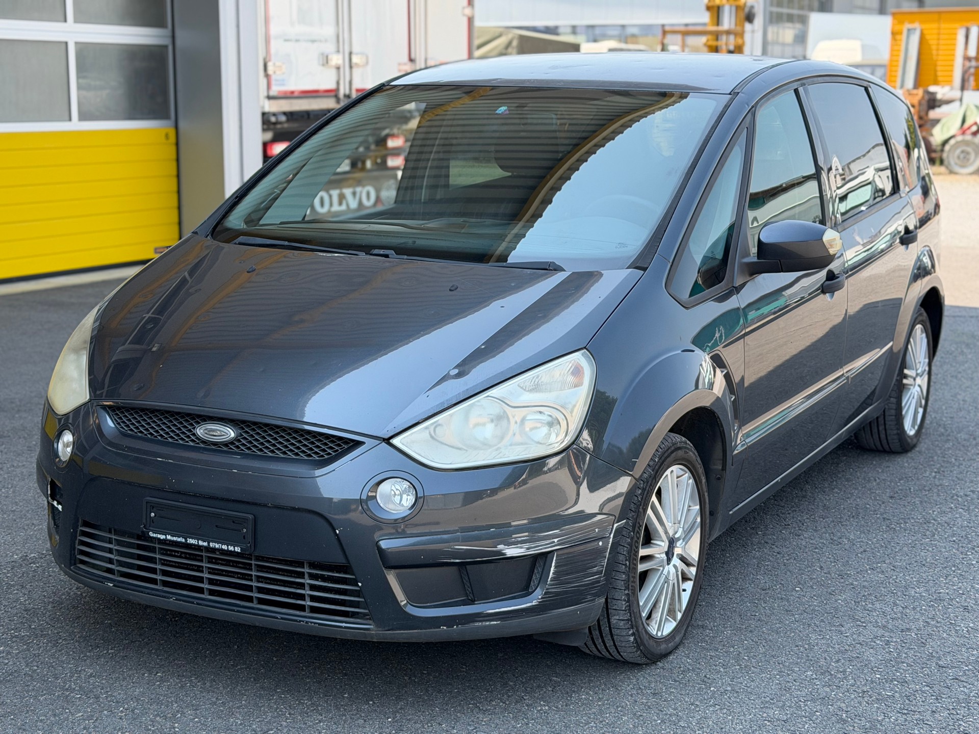 FORD S-Max 2.0 TDCi Ambiente Automatic-image-0