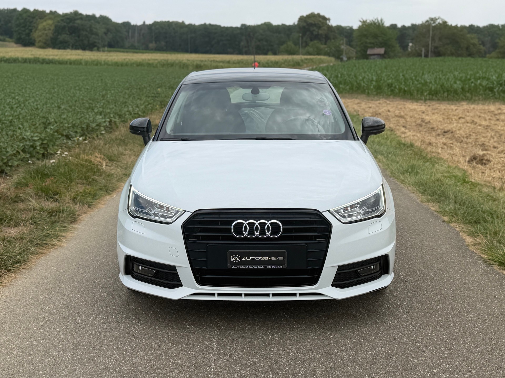 AUDI A1 Sportback 1.0 TFSI Sport S-tronic-image-2