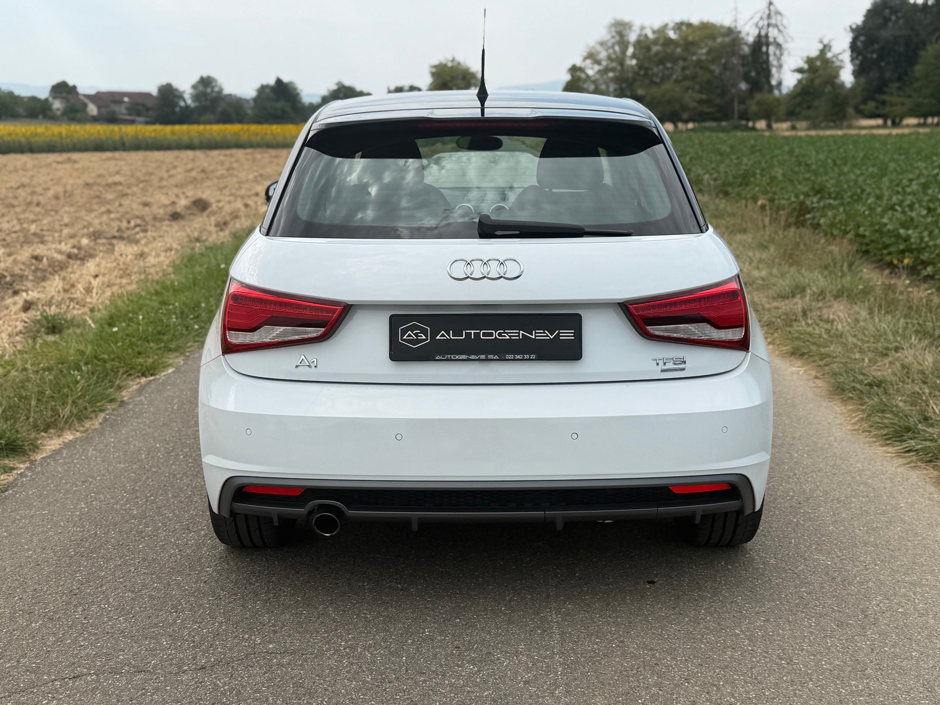 AUDI A1 Sportback 1.0 TFSI Sport S-tronic-image-5