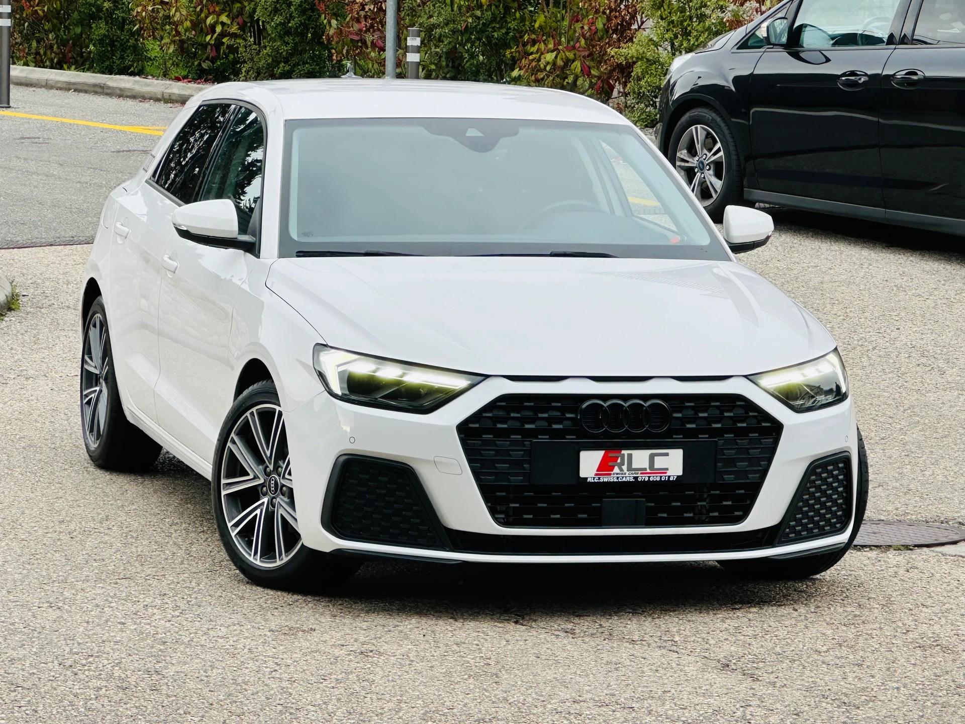 AUDI A1 Sportback 30 TFSI advanced S-tronic-image-2