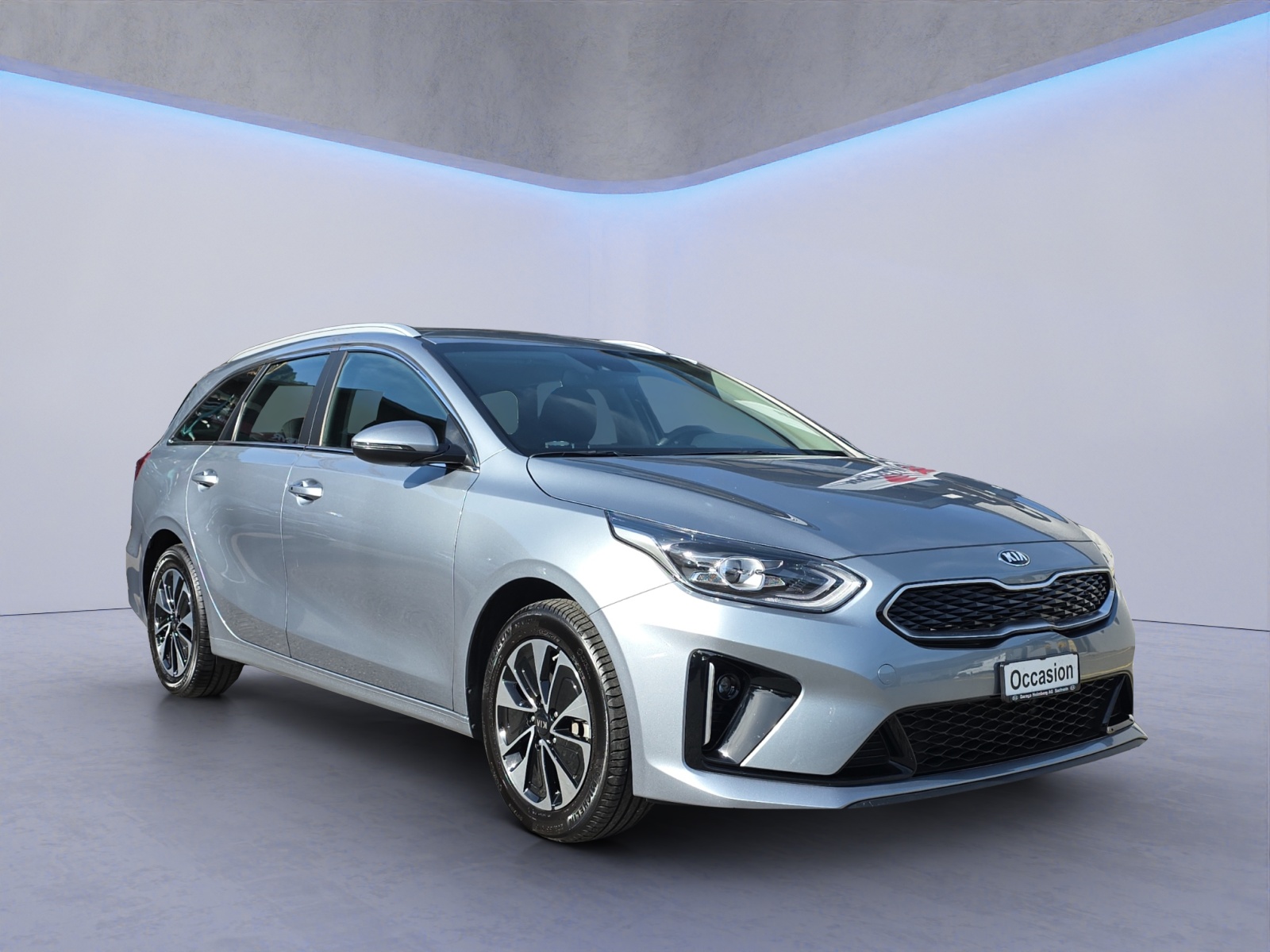 KIA Ceed SW 1.6 GDi Plug-in Hybrid Power-image-6