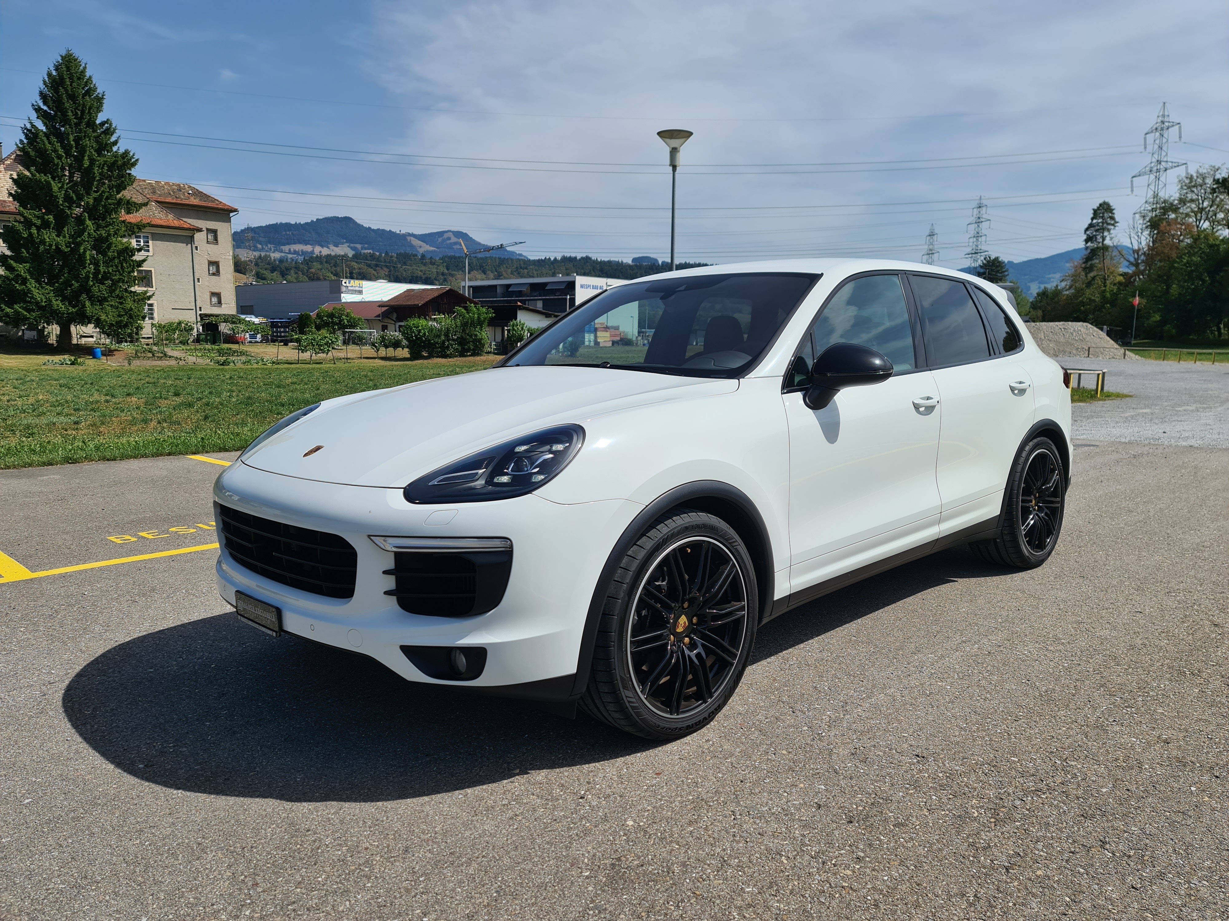 Car photo