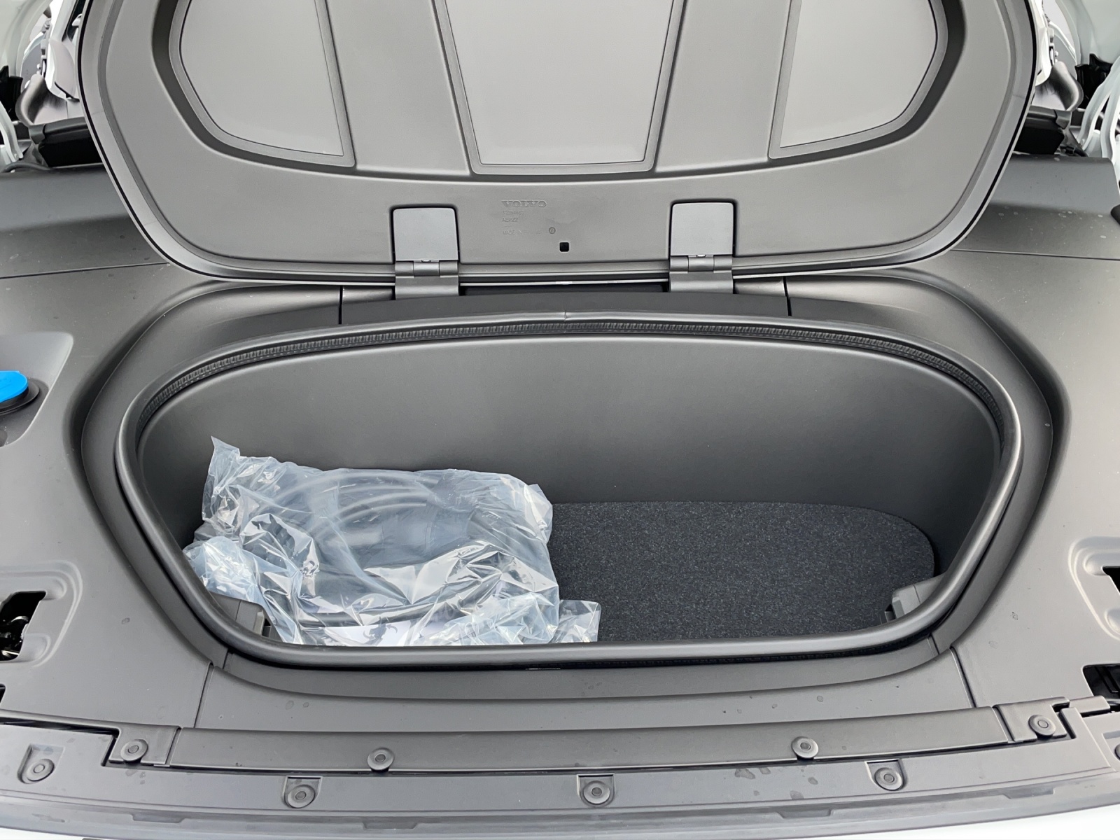 VOLVO C40 P8 Twin Recharge Ultimate AWD-image-15