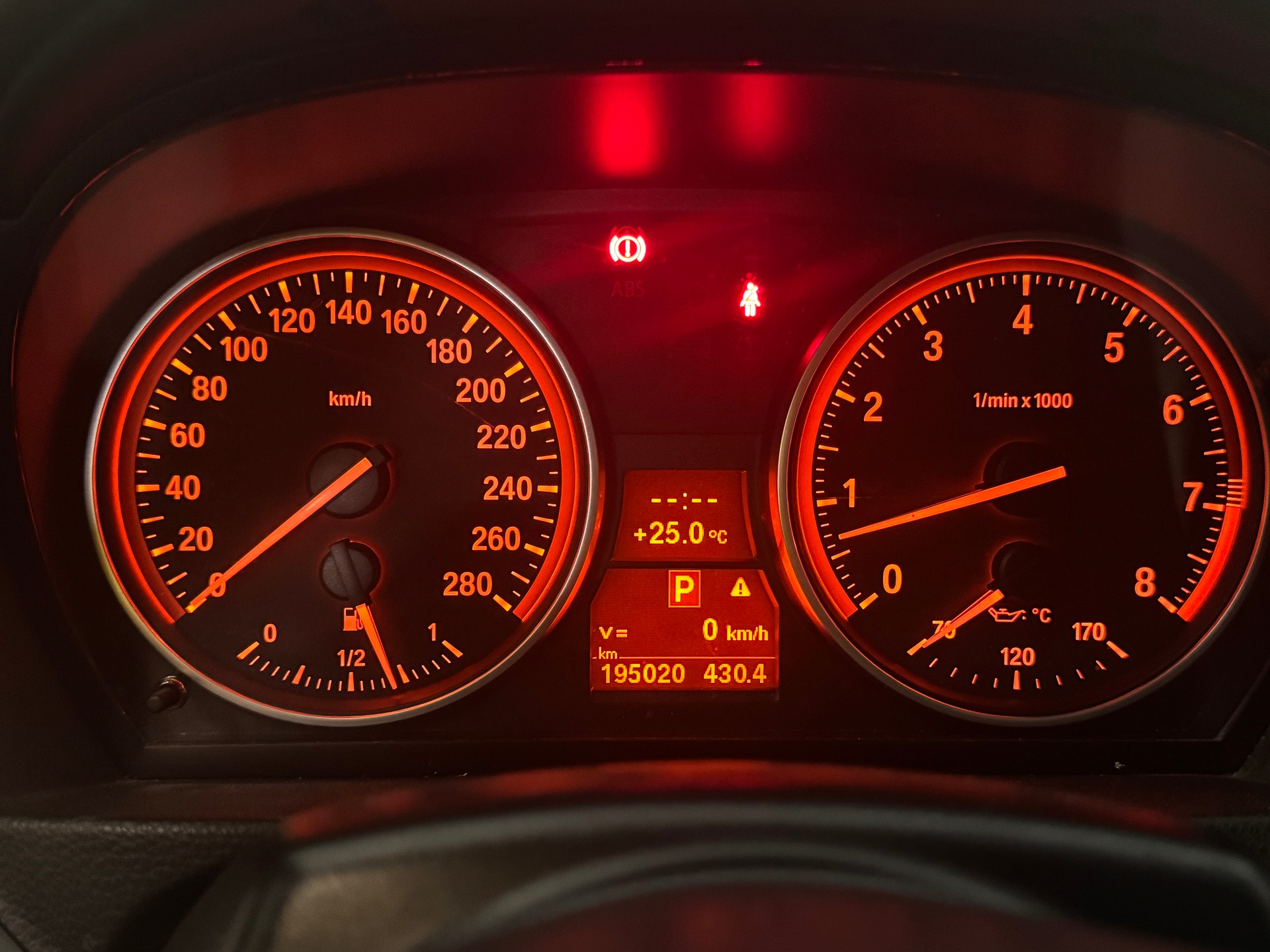 BMW 335i-image-5