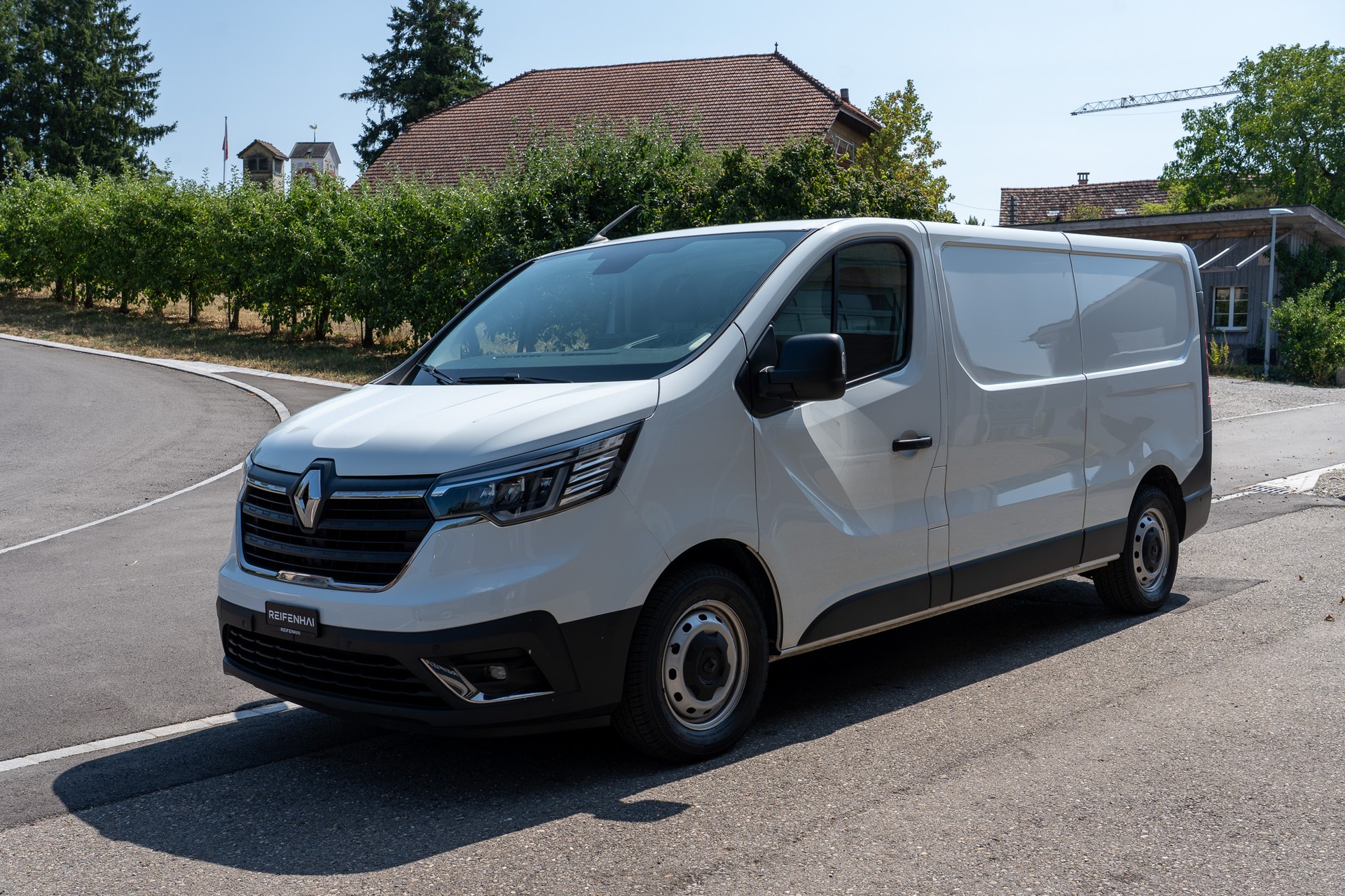 RENAULT Trafic 2.0 Blue dCi 130 Advance L2H1 EN-image-2