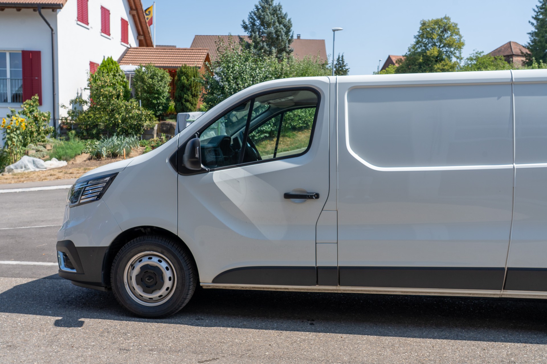RENAULT Trafic 2.0 Blue dCi 130 Advance L2H1 EN-image-4