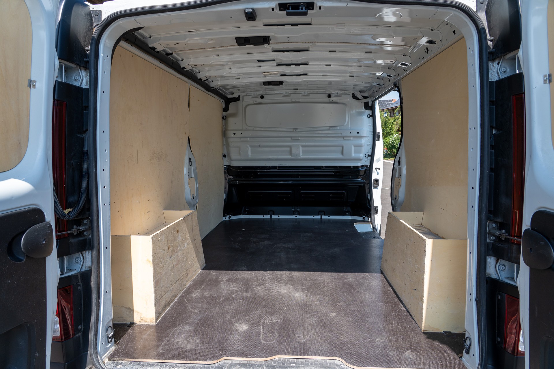 RENAULT Trafic 2.0 Blue dCi 130 Advance L2H1 EN-image-20