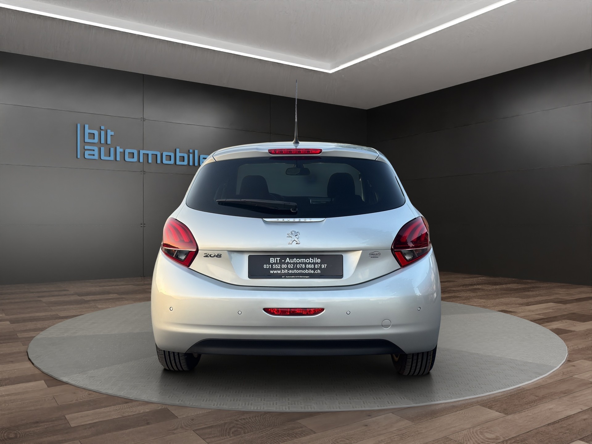 PEUGEOT 208 1.2 PureTech Allure EAT6-image-5