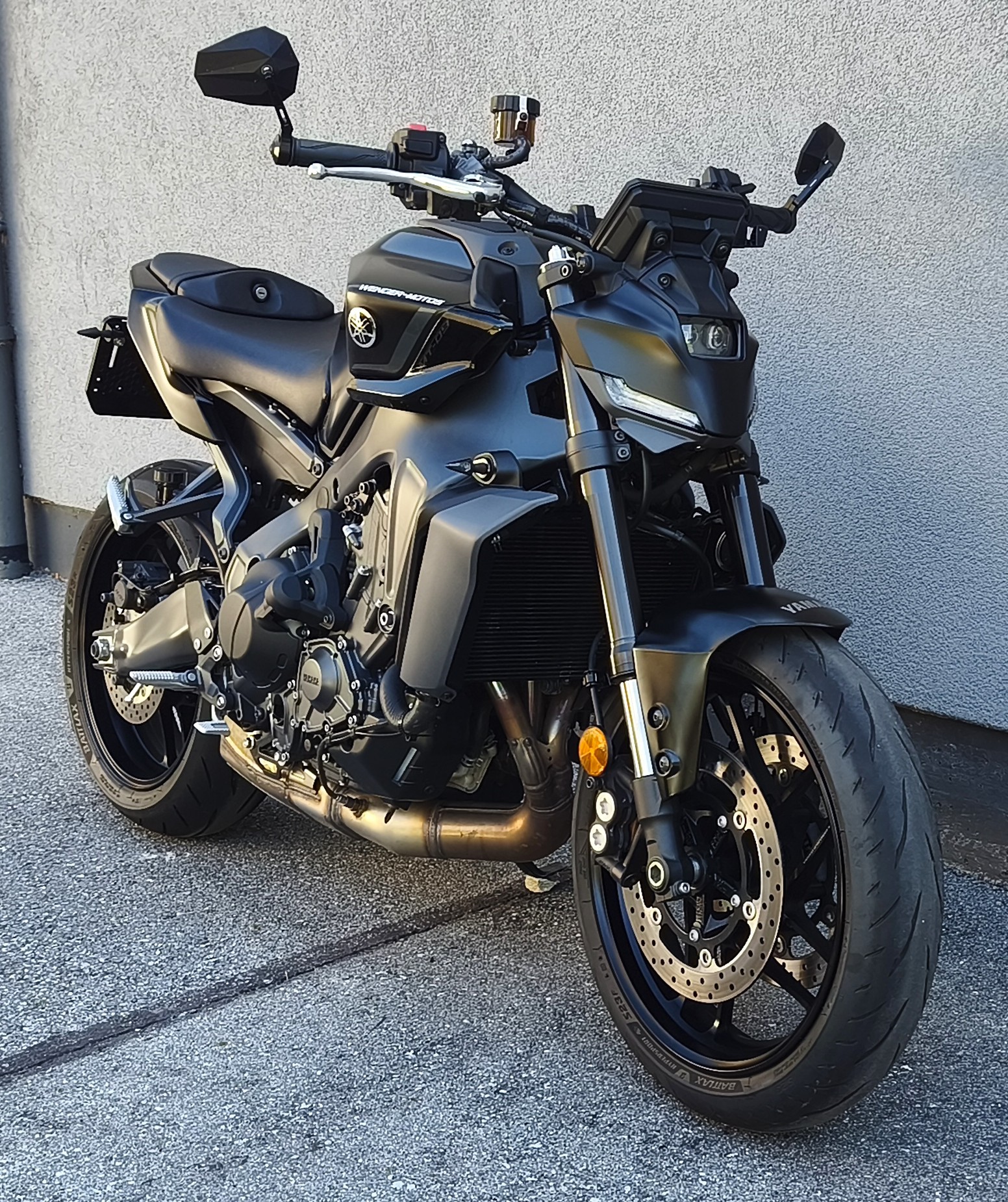 YAMAHA Y-AMT-showroom-element-1