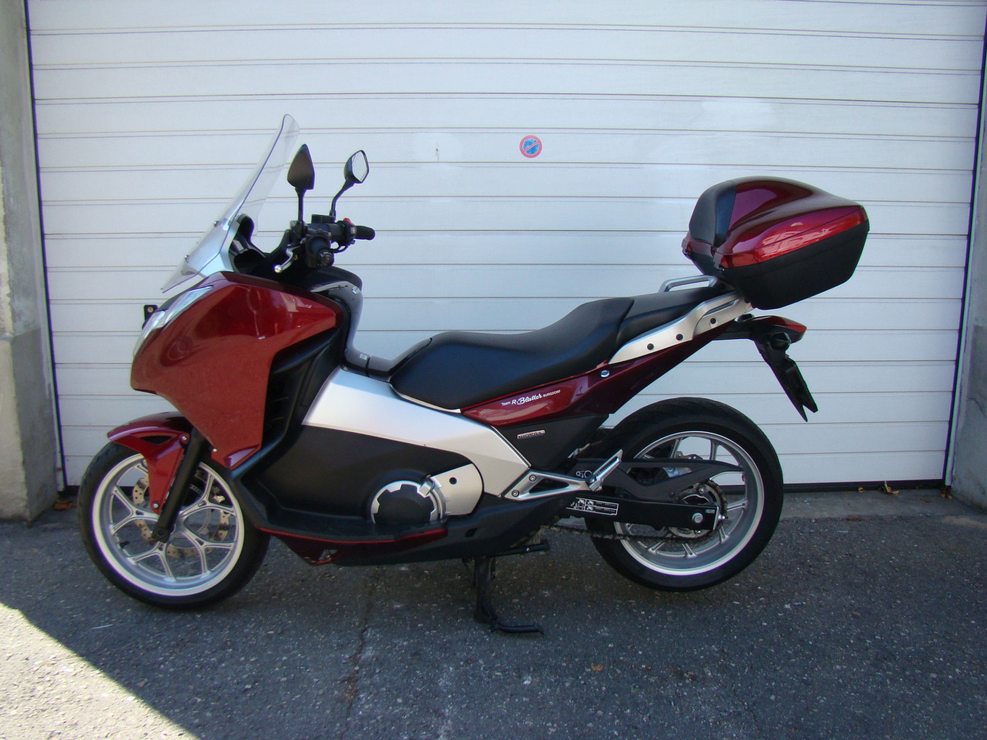 HONDA NC 700 D Integra-showroom-element-3