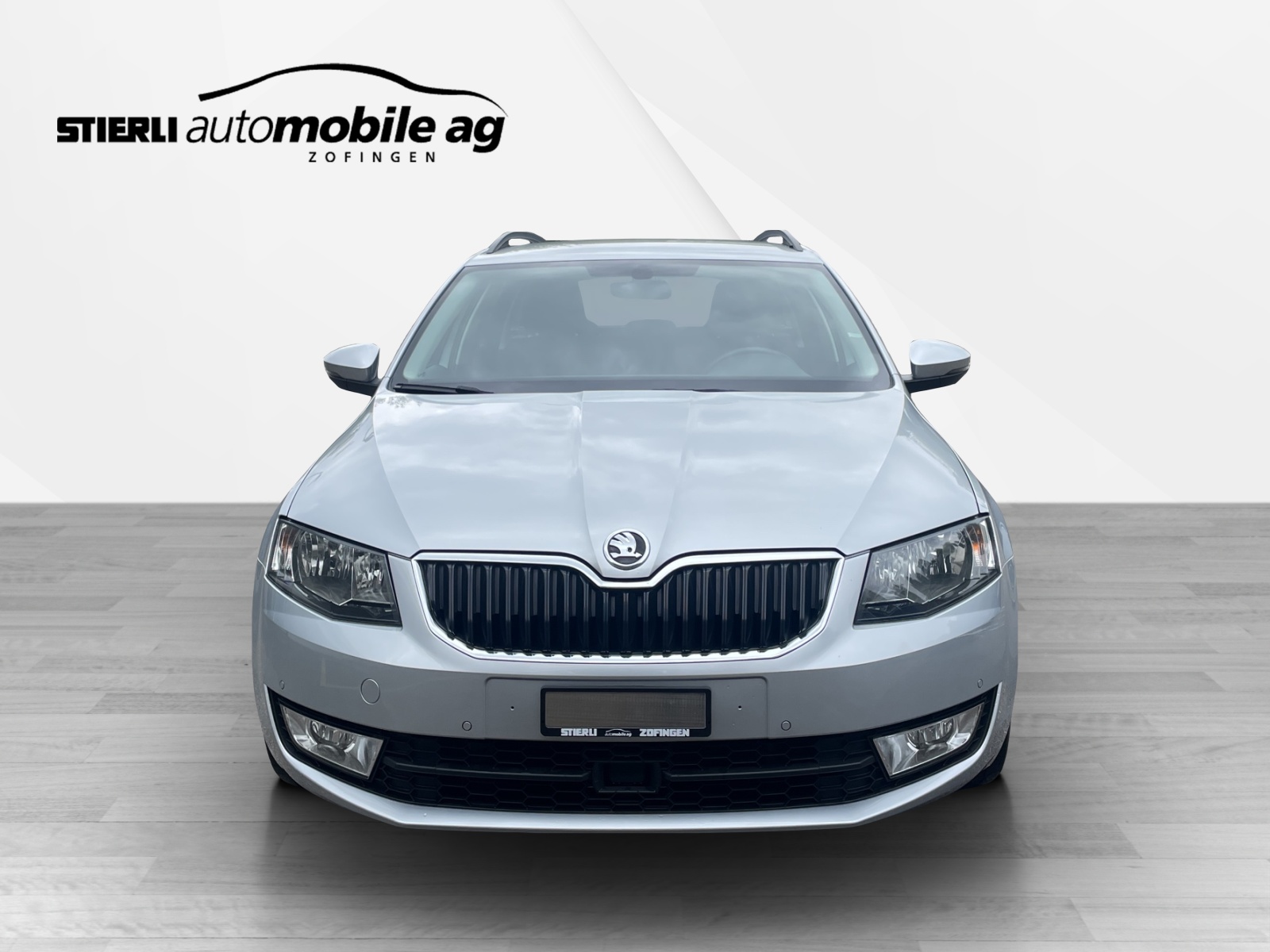 SKODA Octavia Combi 1.6 TDI 110 Ambition DSG-image-1