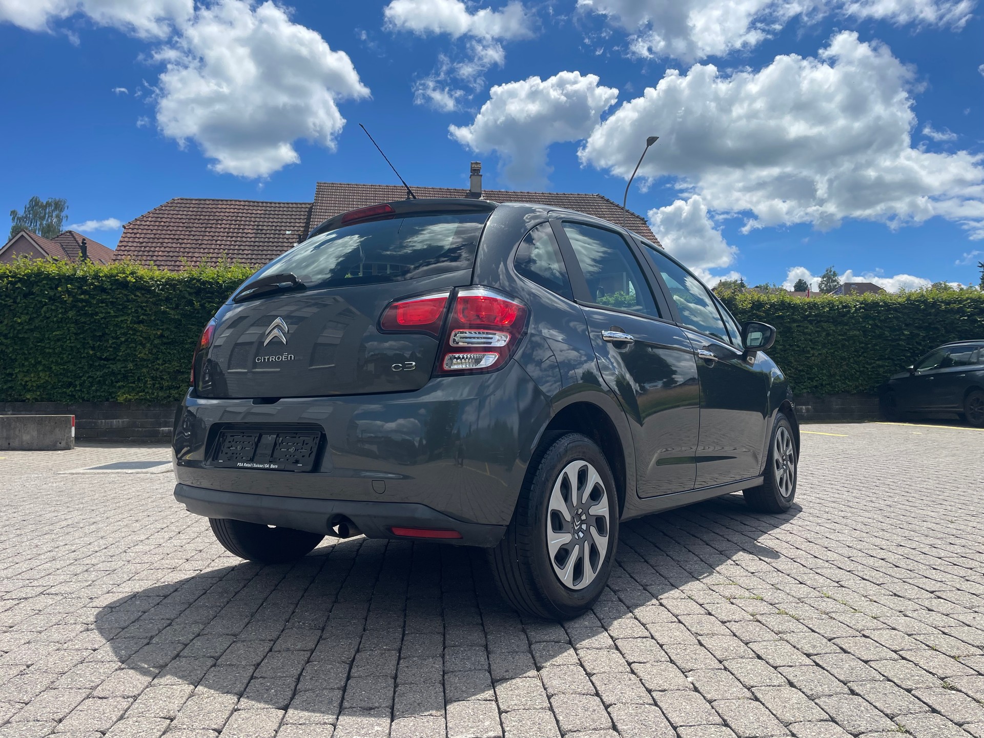 CITROEN C3 1.2i Attraction-image-2