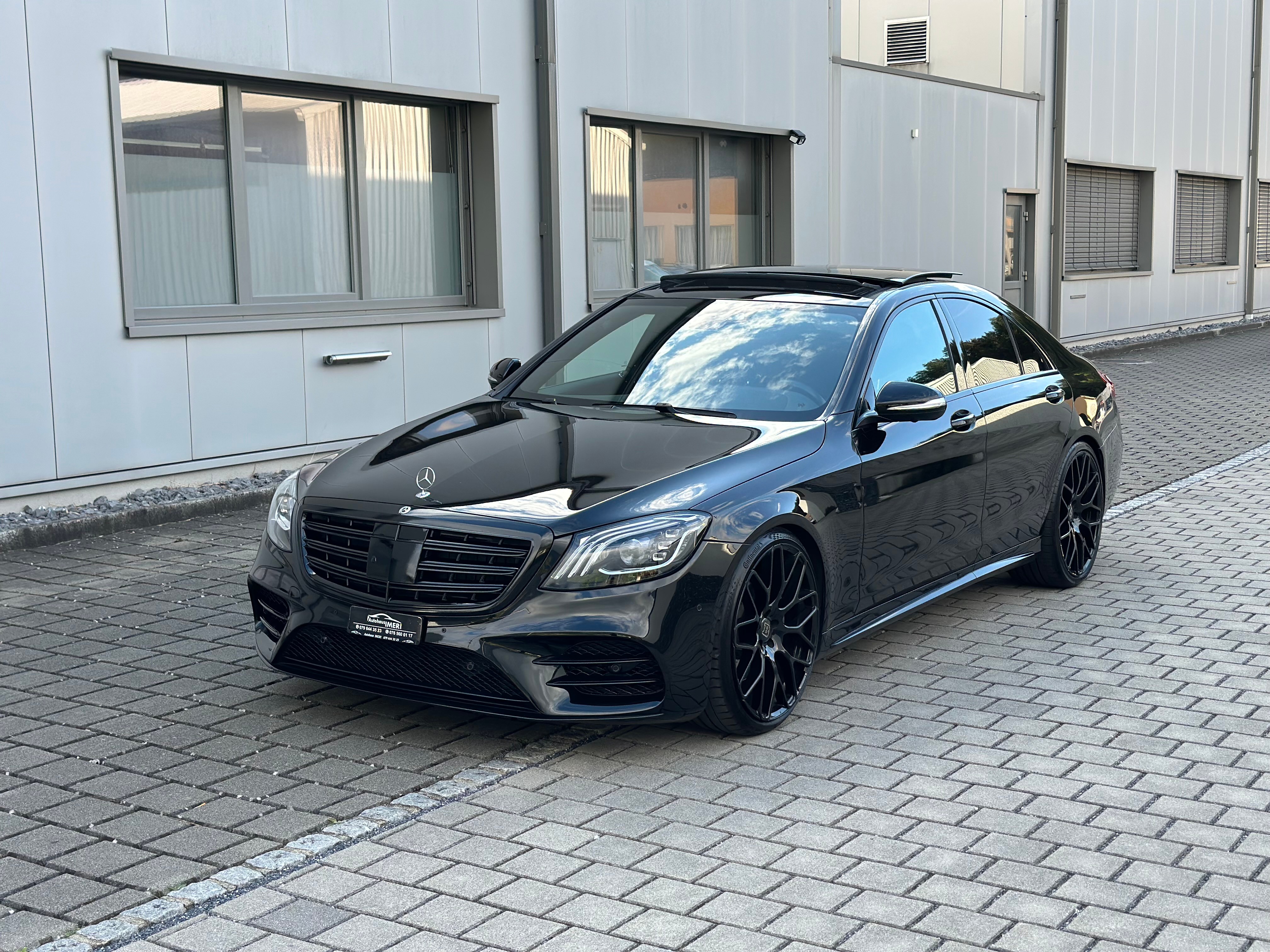 Car photo