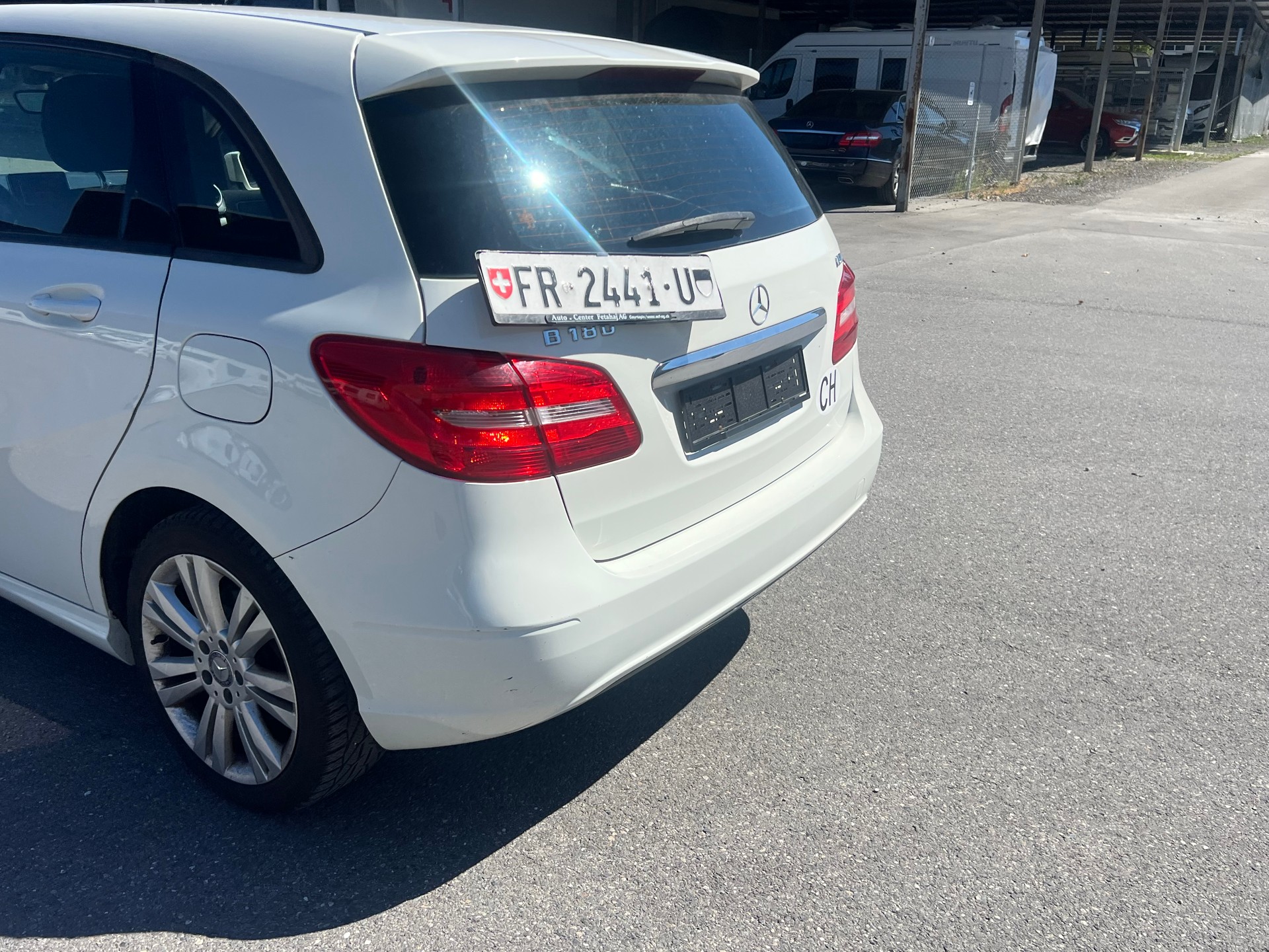 MERCEDES-BENZ B 180-image-4