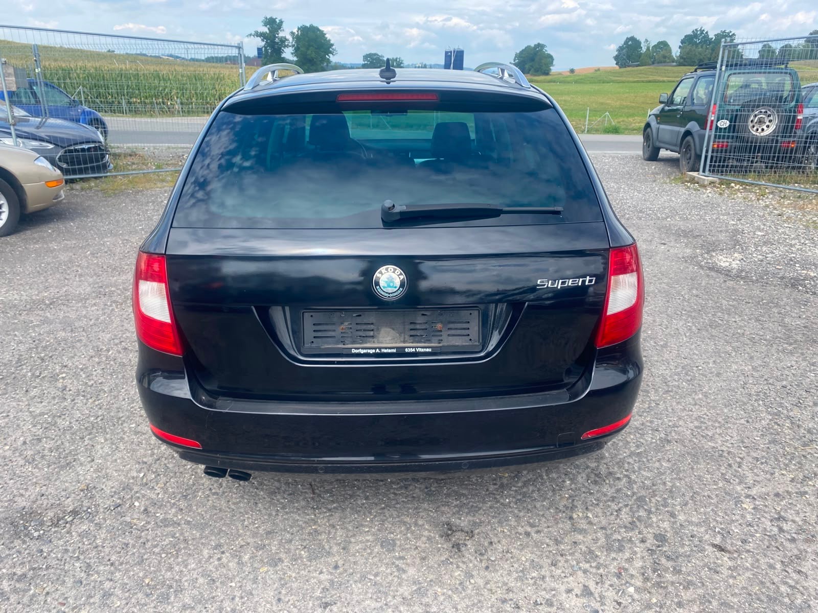 SKODA Superb Combi 2.0 TDi Elegance DSG-image-3