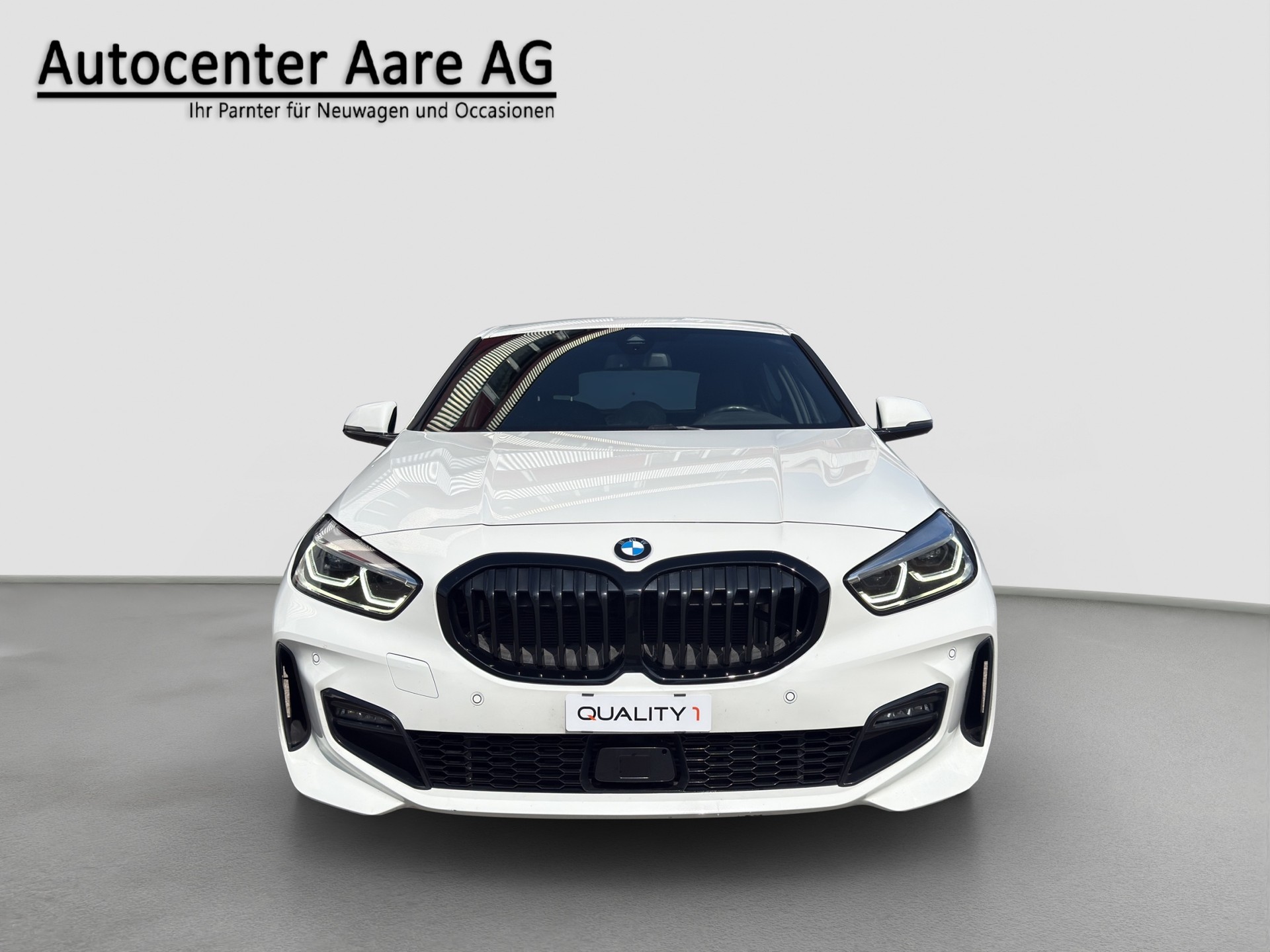 BMW 118d Steptronic M Sport-image-1