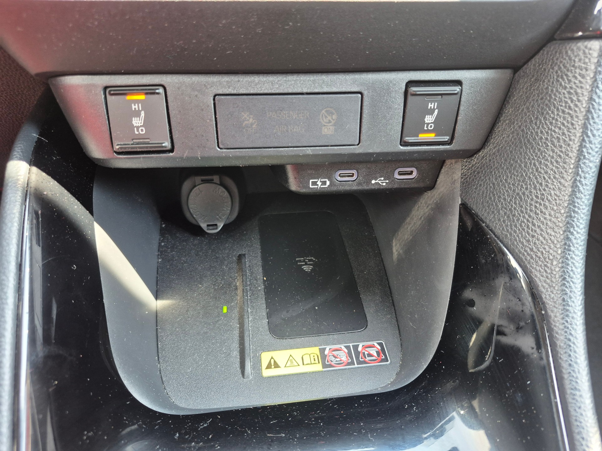TOYOTA Yaris 1.5 Trend e-CVT-image-18