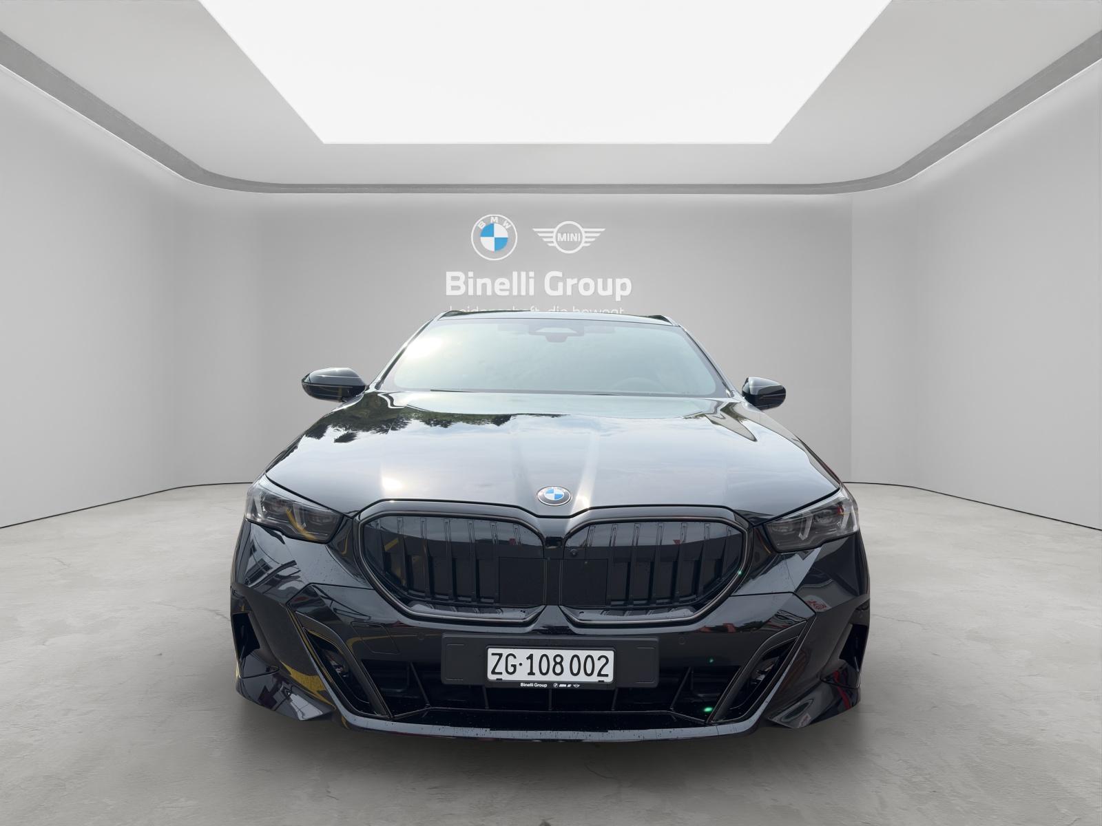 BMW 520d xDrive Touring-image-0