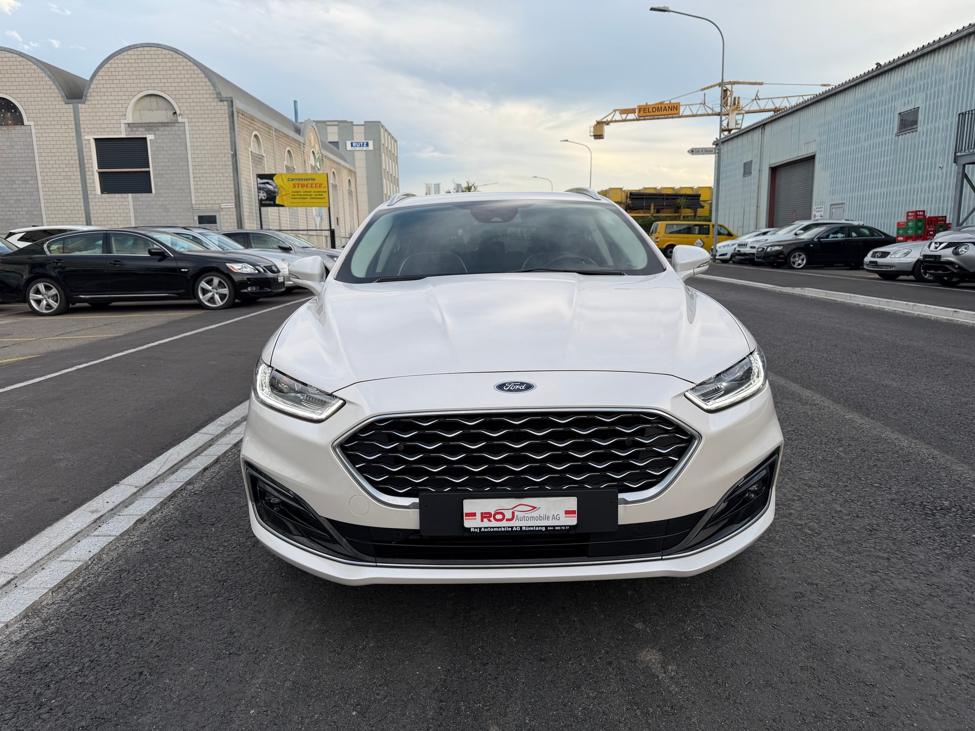 FORD Mondeo 2.0 HEV Vignale eCVT-image-2