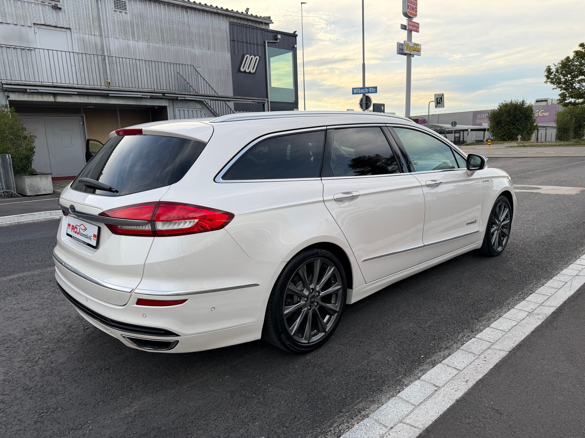 FORD Mondeo 2.0 HEV Vignale eCVT-image-4