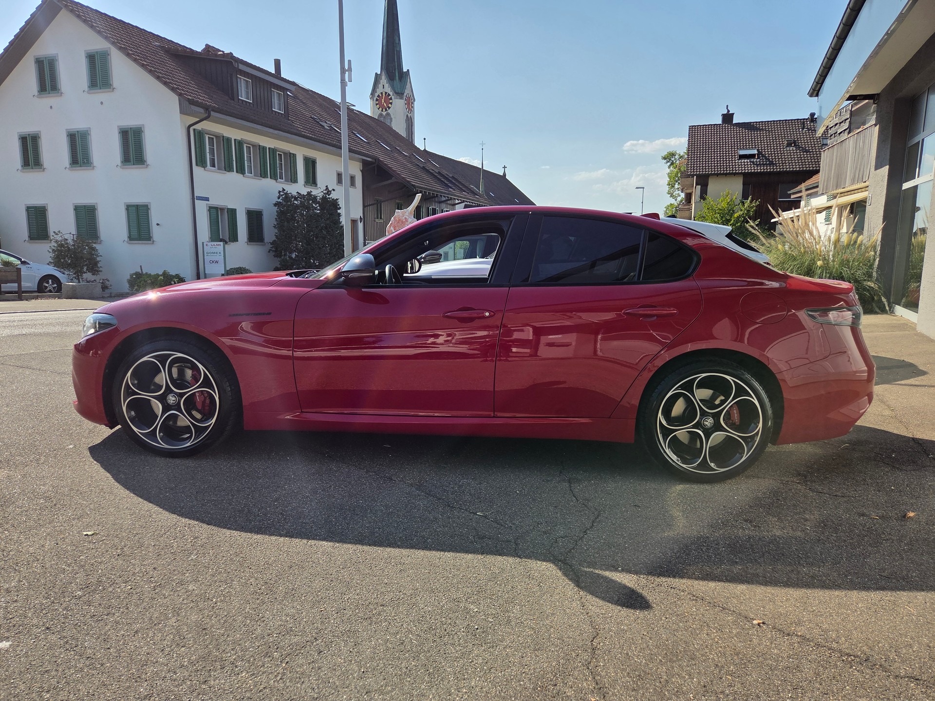 ALFA ROMEO Giulia 2.0 Competizione Q4 AT8-image-7