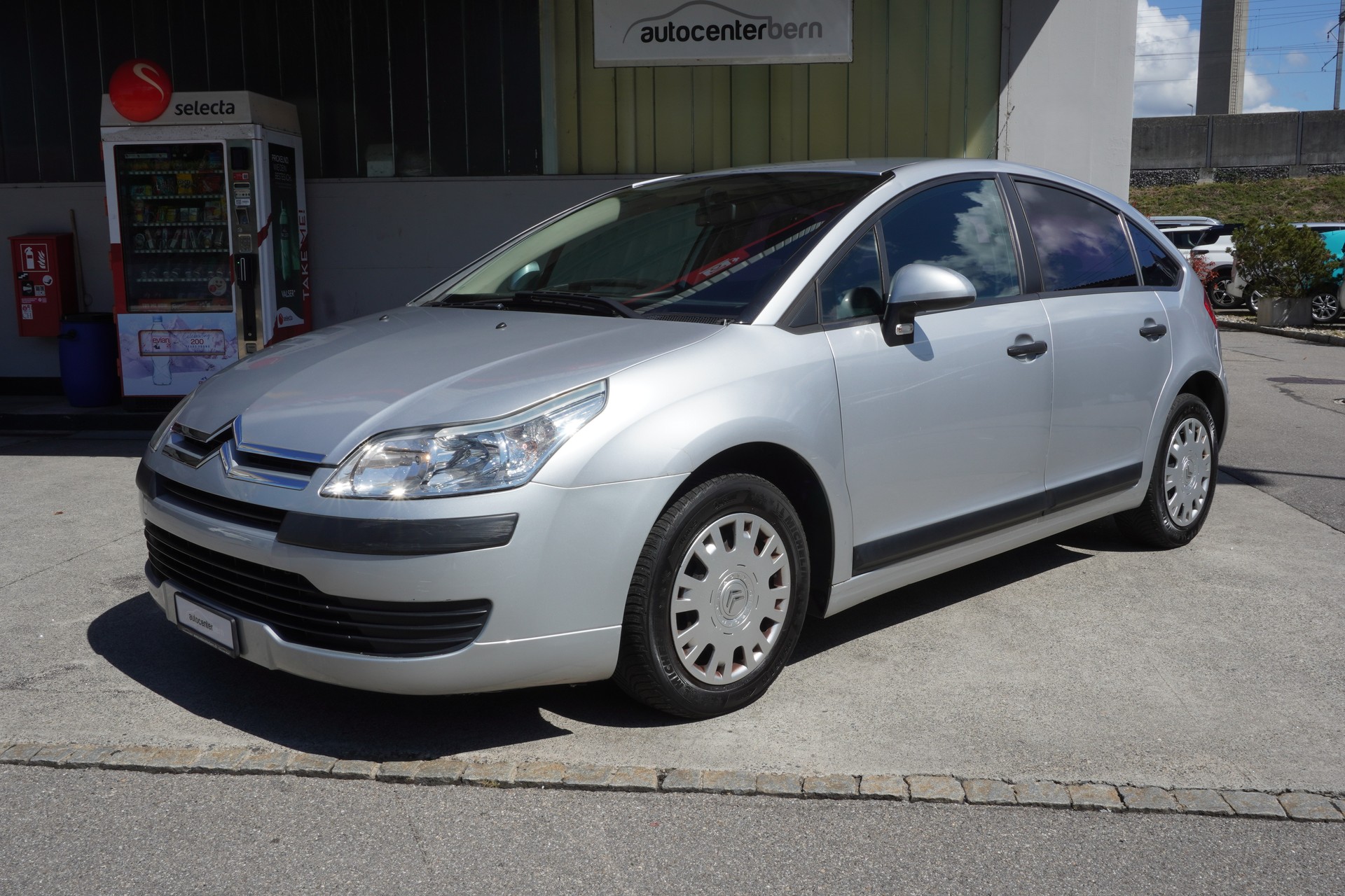 CITROEN Grand C4 Picasso 1.6 HDI 16V Attraction-image-1