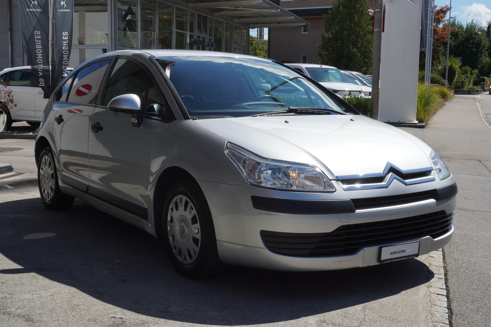 CITROEN Grand C4 Picasso 1.6 HDI 16V Attraction-image-3