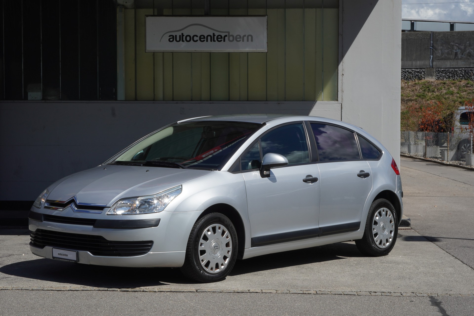 CITROEN Grand C4 Picasso 1.6 HDI 16V Attraction-image-0