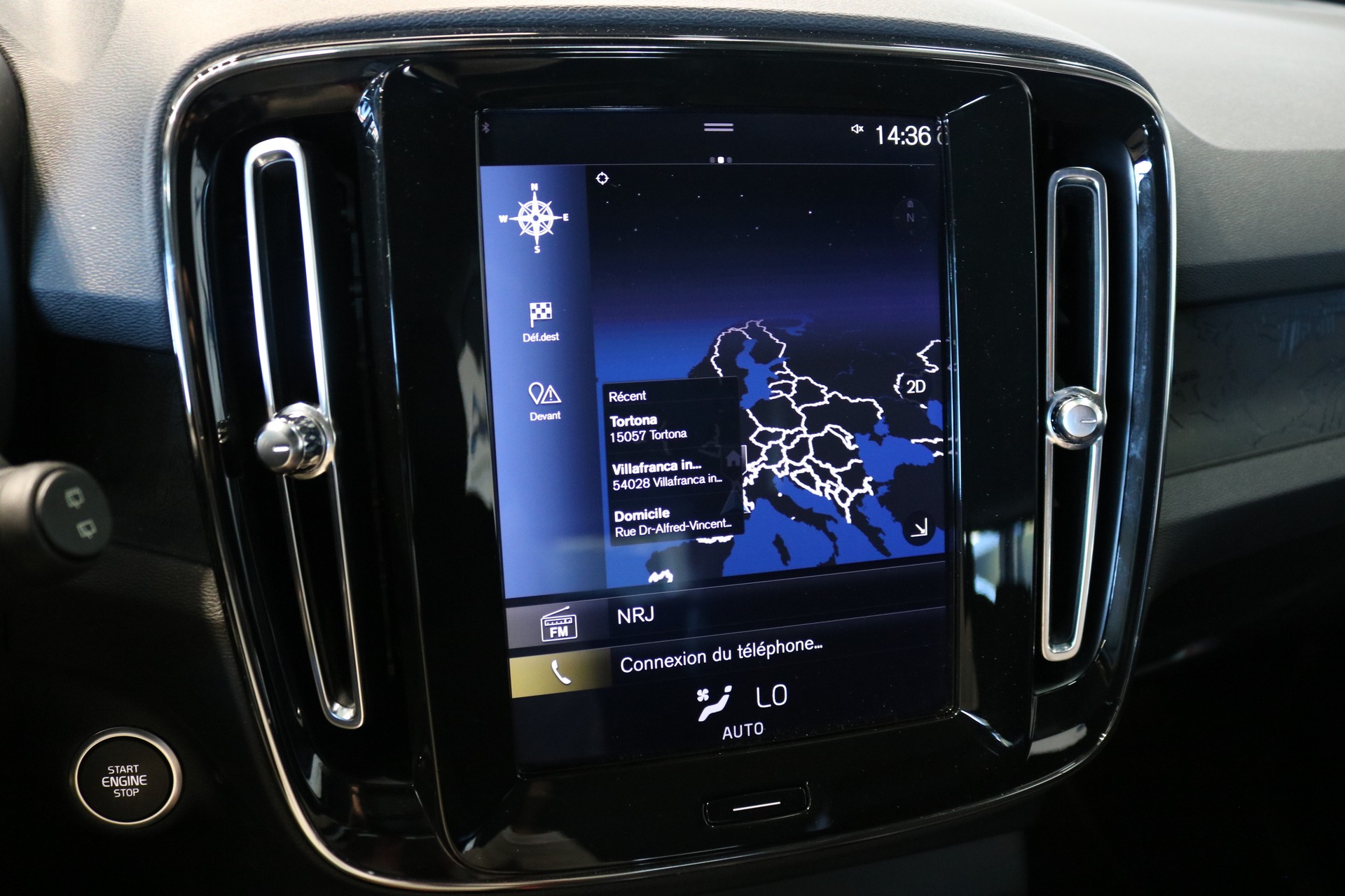 VOLVO XC40 D3 Inscription-image-20