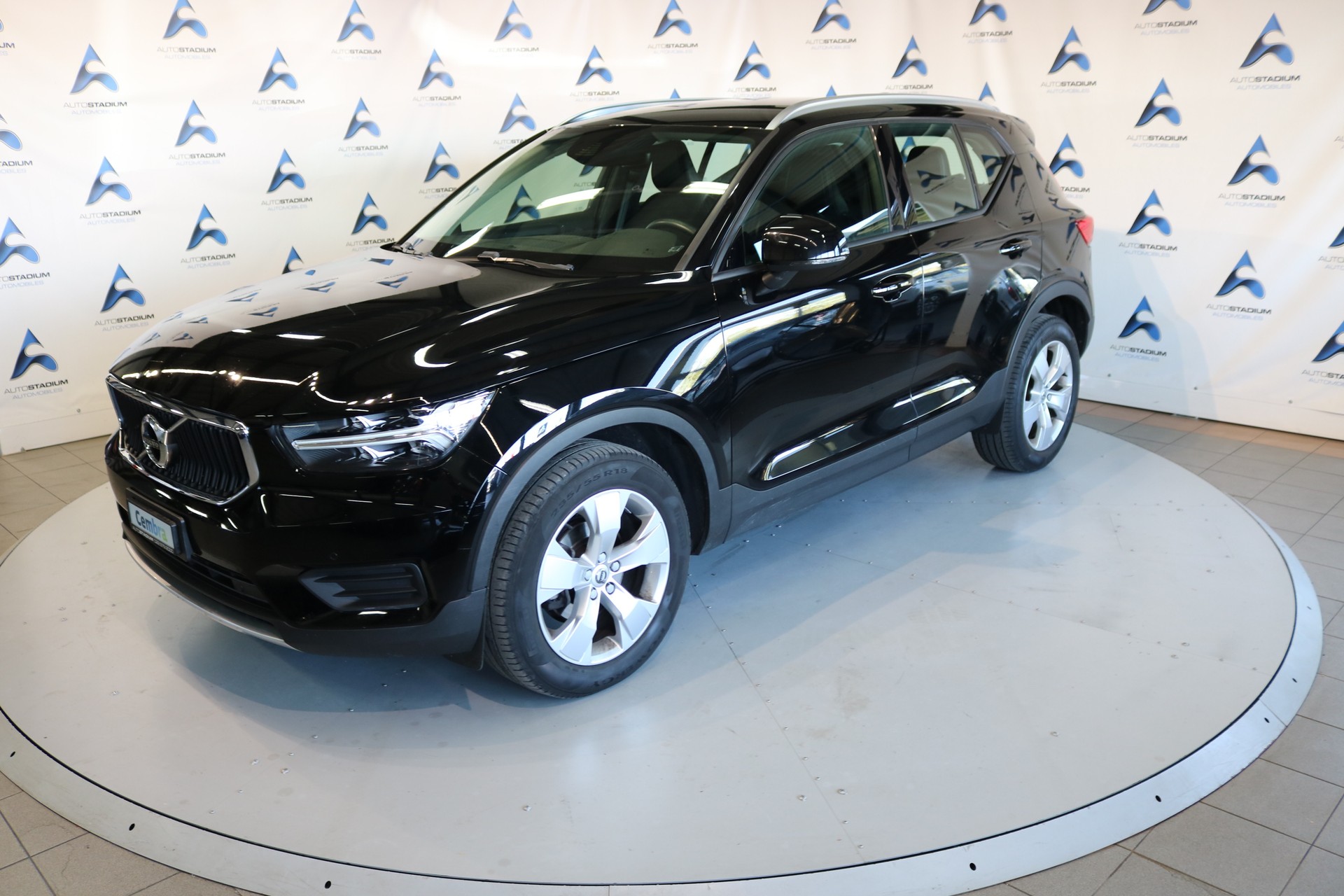 VOLVO XC40 D3 Inscription-image-27