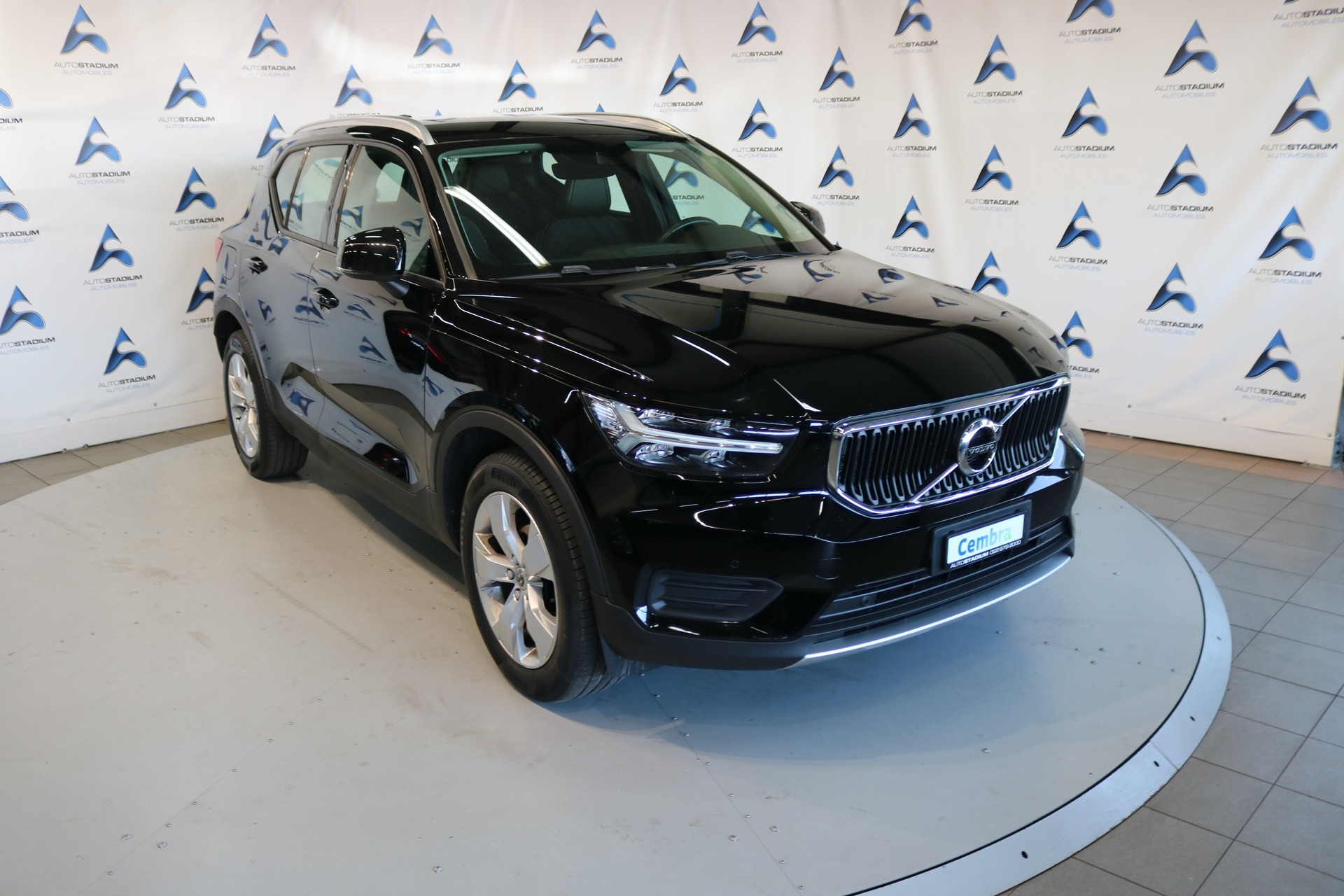 VOLVO XC40 D3 Inscription-image-42