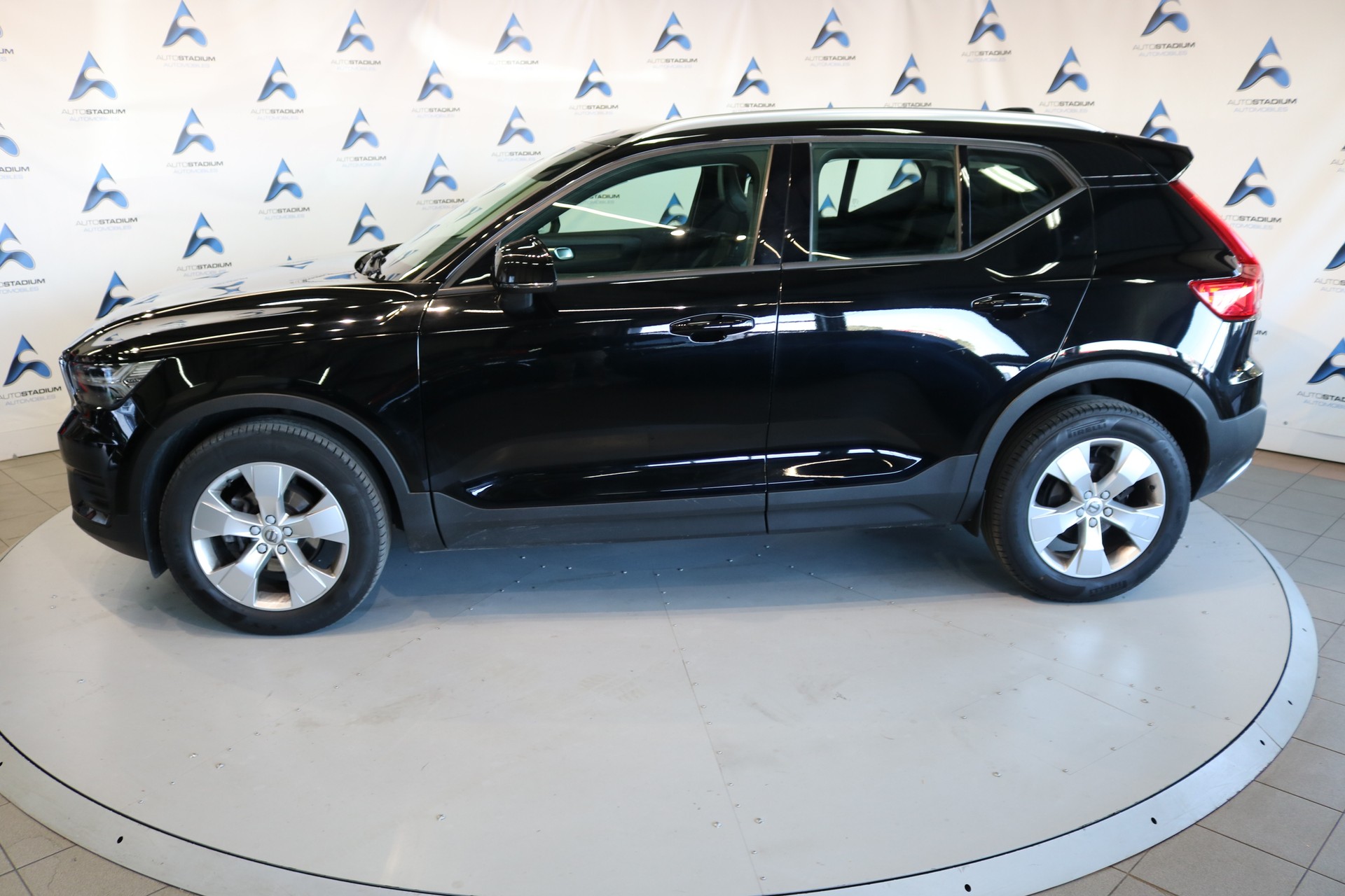 VOLVO XC40 D3 Inscription-image-30