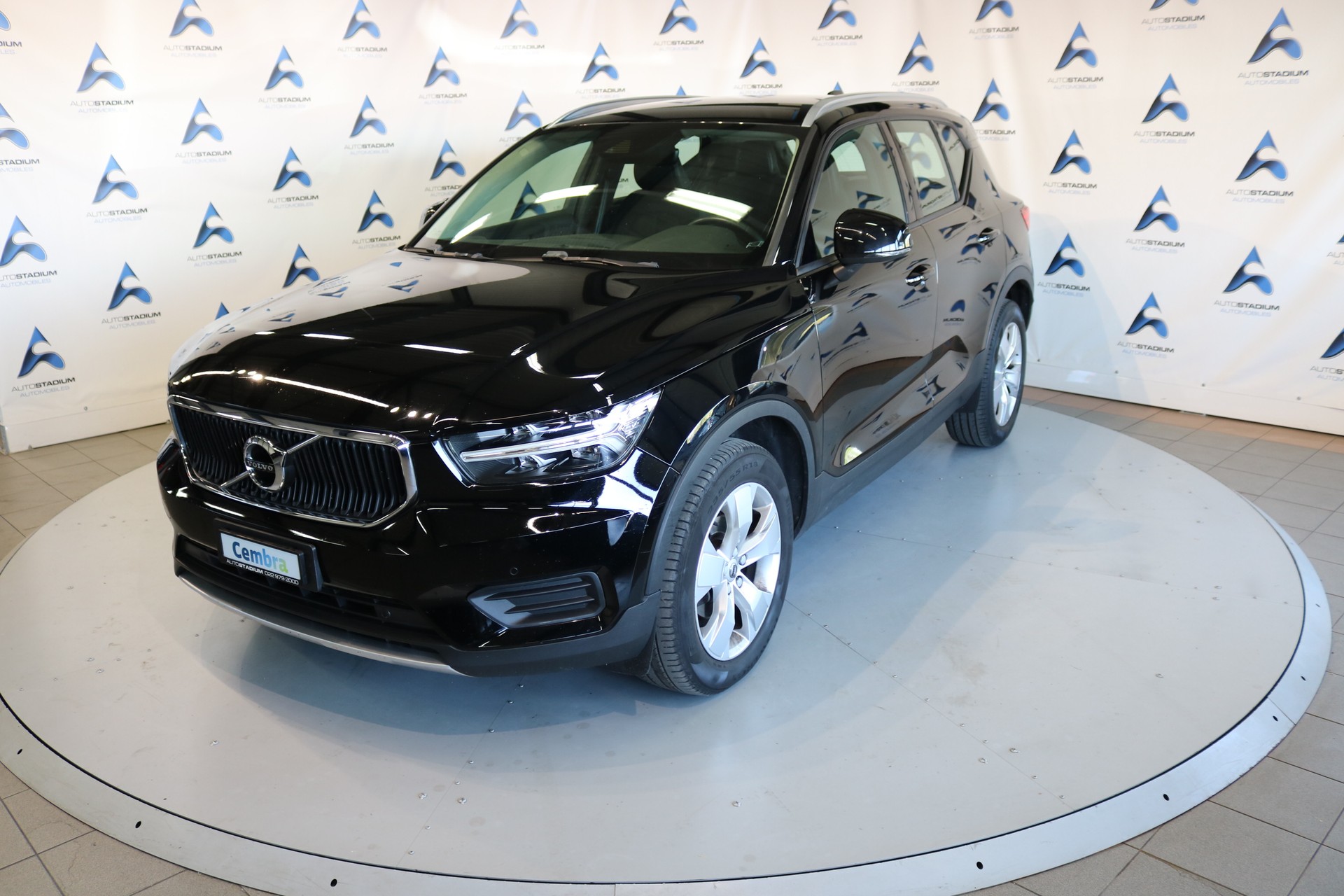 VOLVO XC40 D3 Inscription-image-26