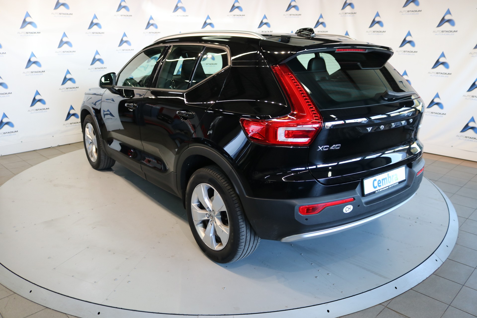 VOLVO XC40 D3 Inscription-image-33
