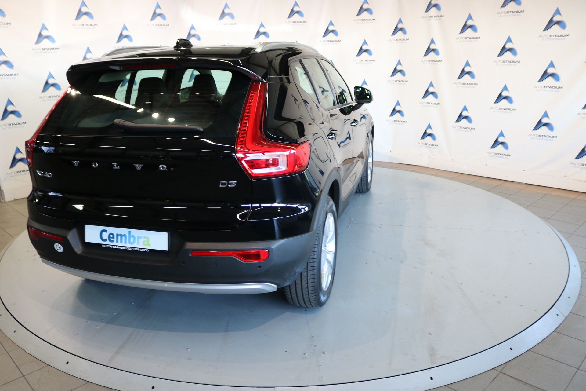 VOLVO XC40 D3 Inscription-image-36