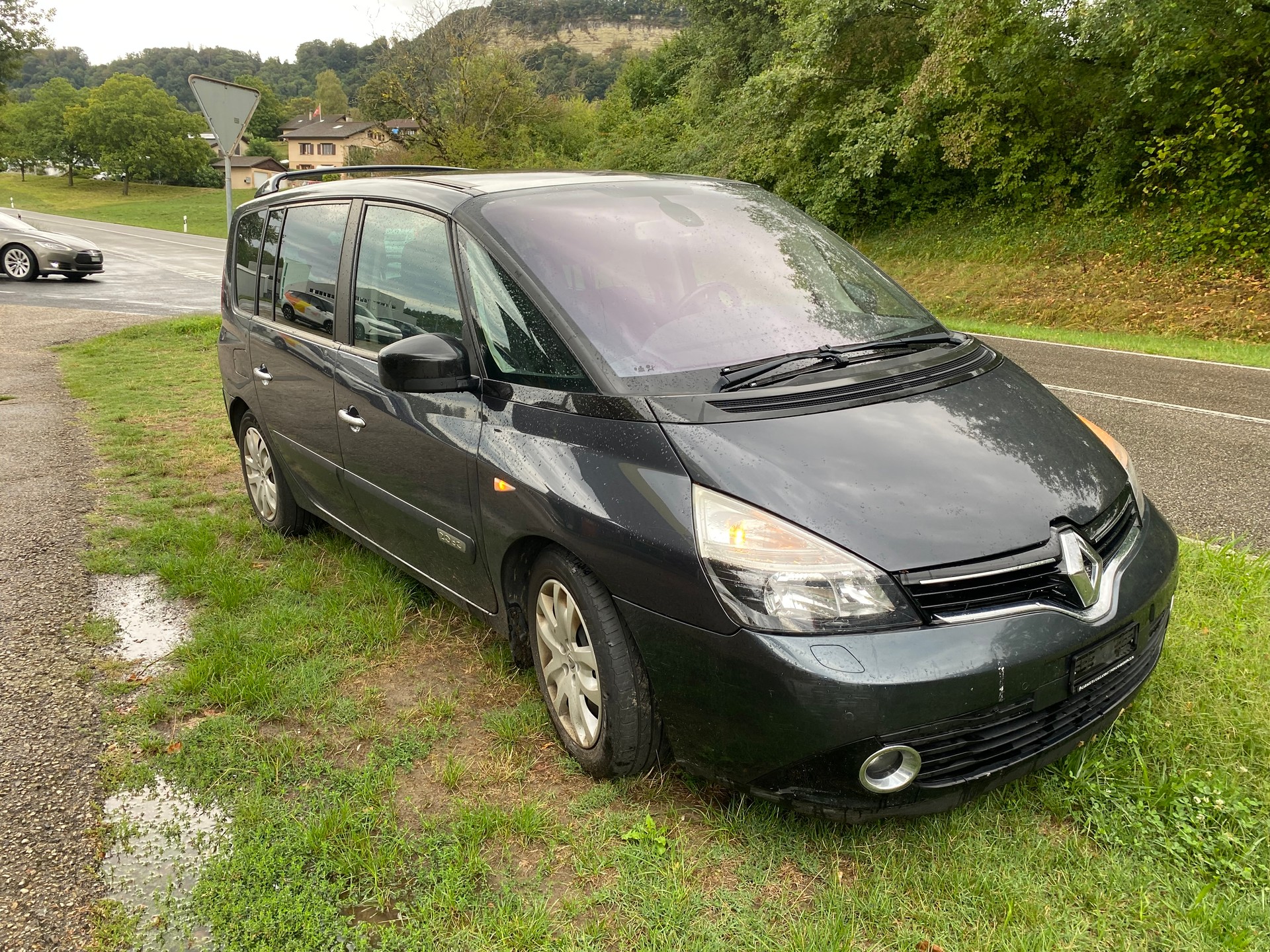 RENAULT Grand Espace 2.0 dCi Dynamic Automatic-image-0