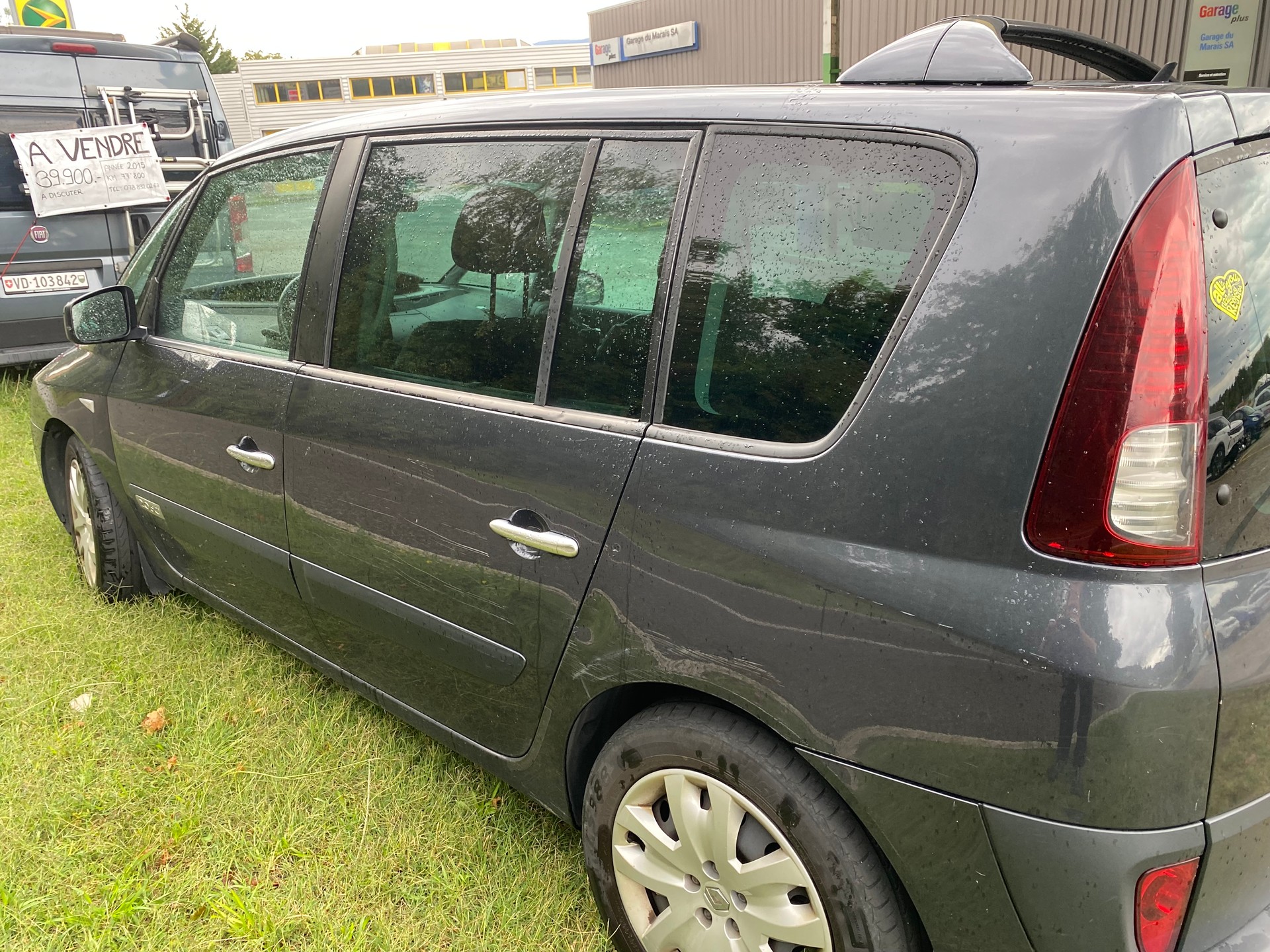 RENAULT Grand Espace 2.0 dCi Dynamic Automatic-image-3