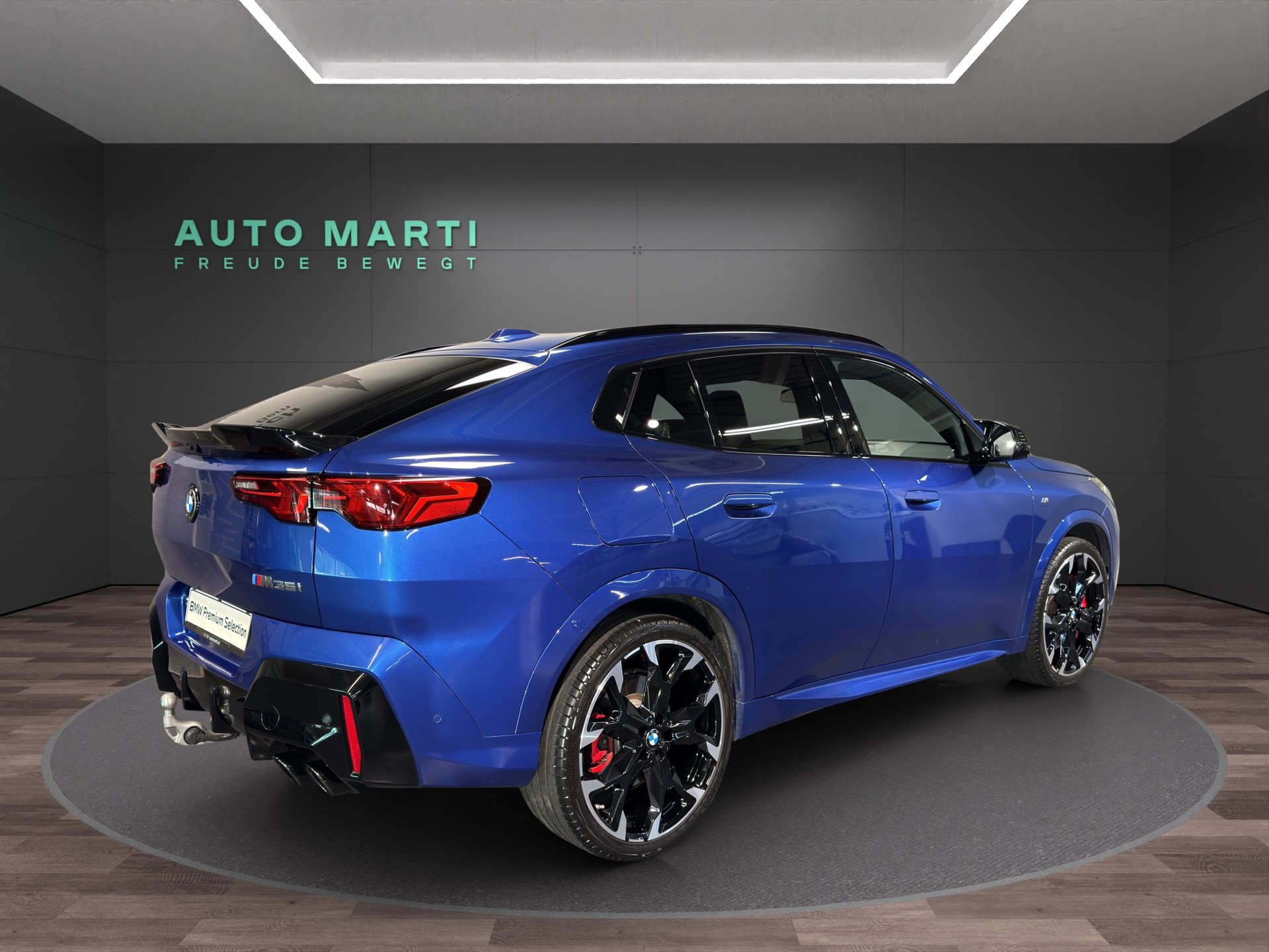 BMW X2 M35i M Sport-showroom-element-3
