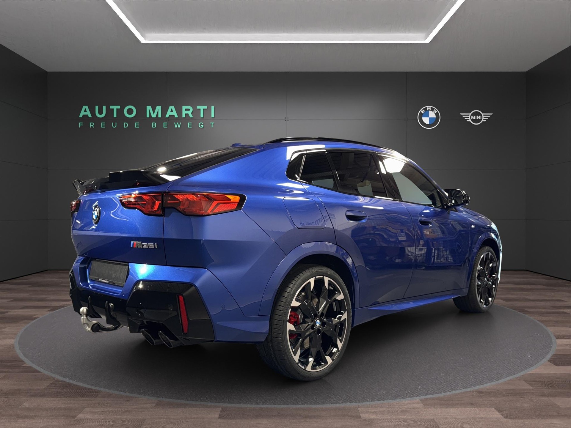BMW X2 M35i M Sport-showroom-element-3