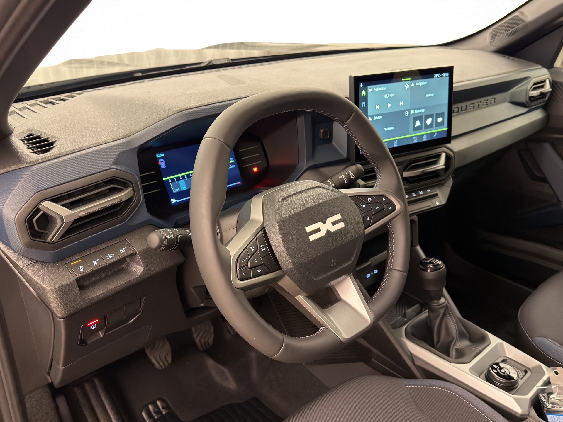 DACIA Duster 1.2 TCe Journey 4WD-image-13