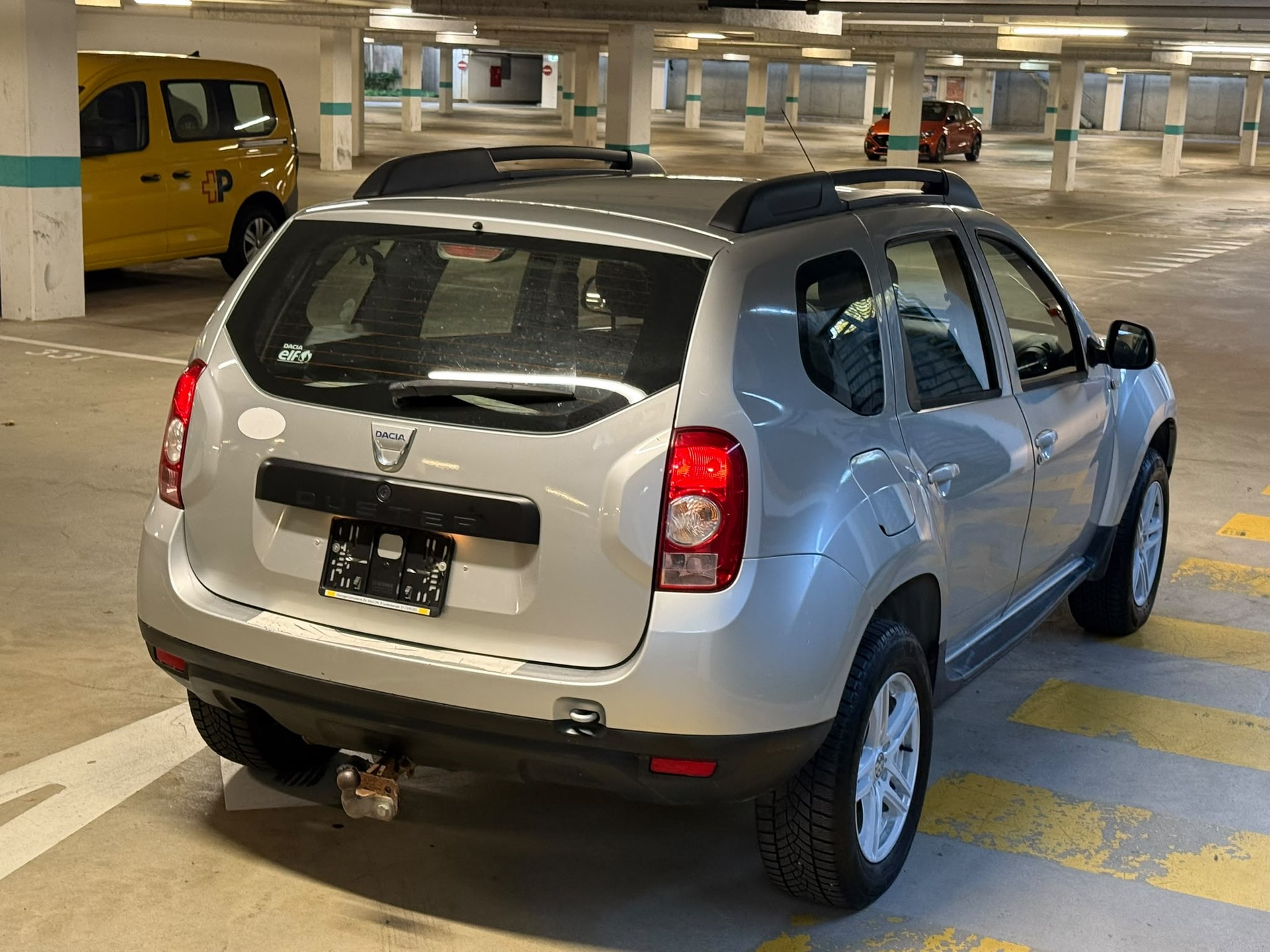 DACIA Duster 1.6 Ambiance 4x4-image-5