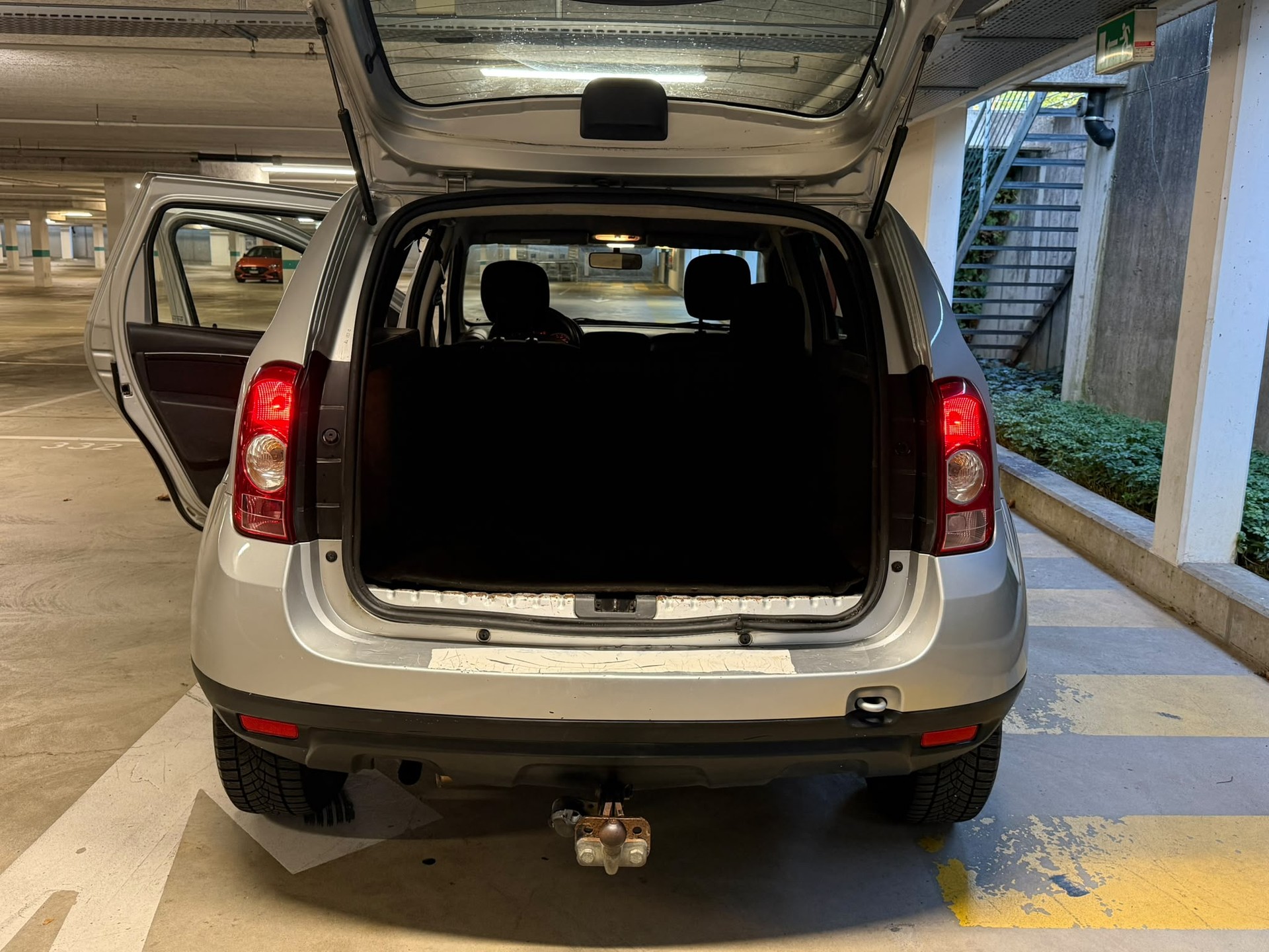 DACIA Duster 1.6 Ambiance 4x4-image-4