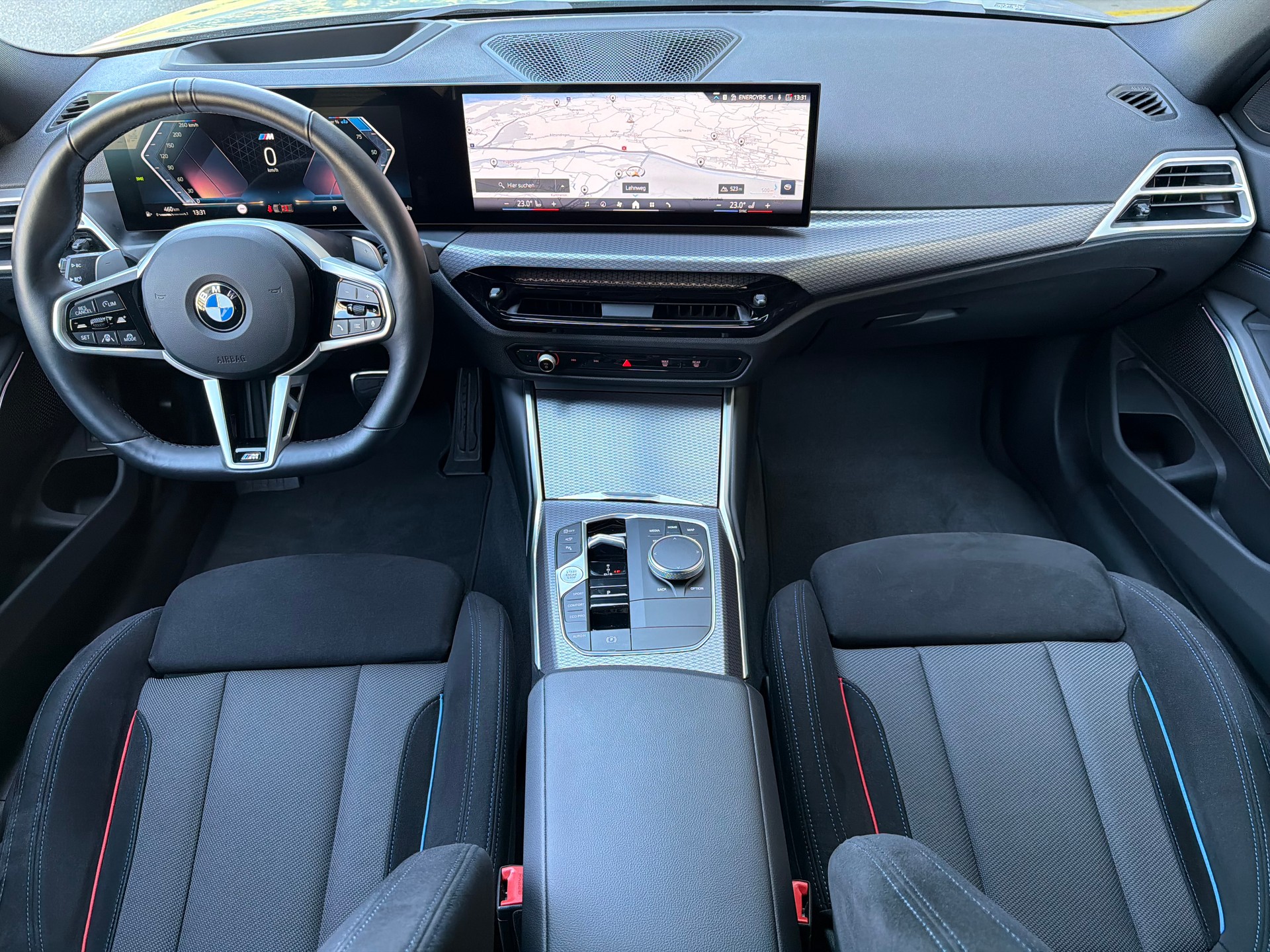 BMW 320d xDrive 48V Touring Steptronic M Sport-image-18