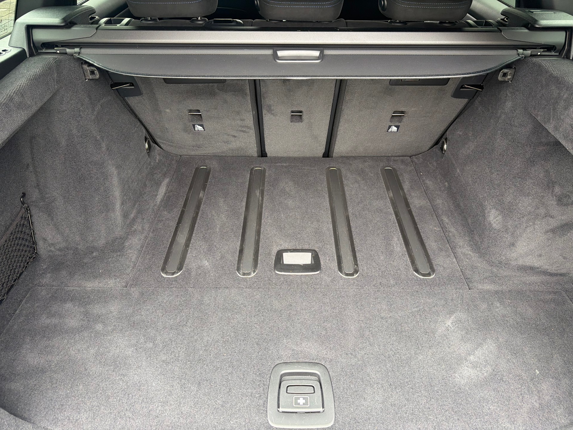 BMW 320d xDrive 48V Touring Steptronic M Sport-image-29