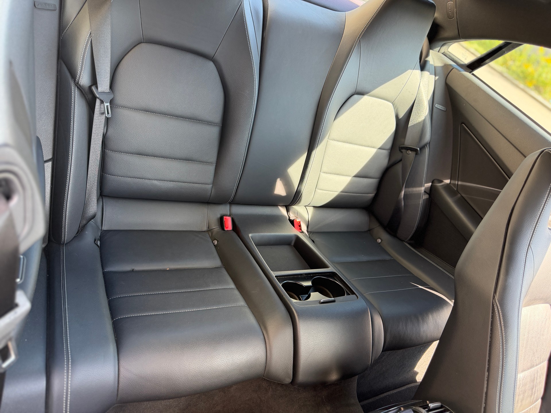 MERCEDES-BENZ E 350 CGI BlueEfficiency 7G-Tronic AMG-Line-image-9