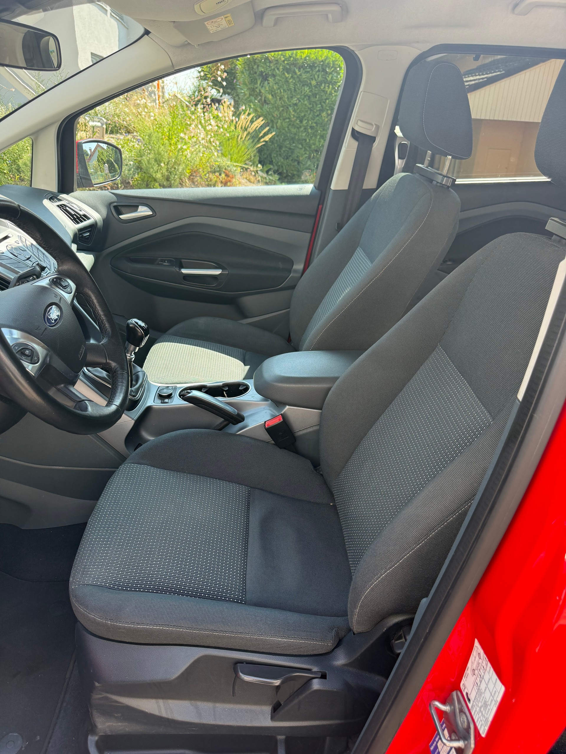 FORD 1.0i EcoB 125 Titanium-image-4