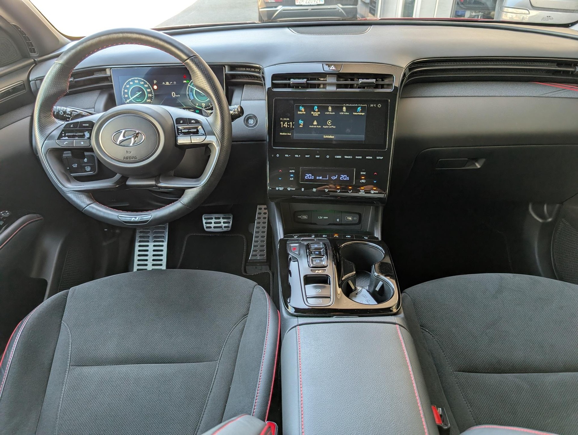 HYUNDAI Tucson 1.6 T-GDi HEV N-Line 4WD-image-12