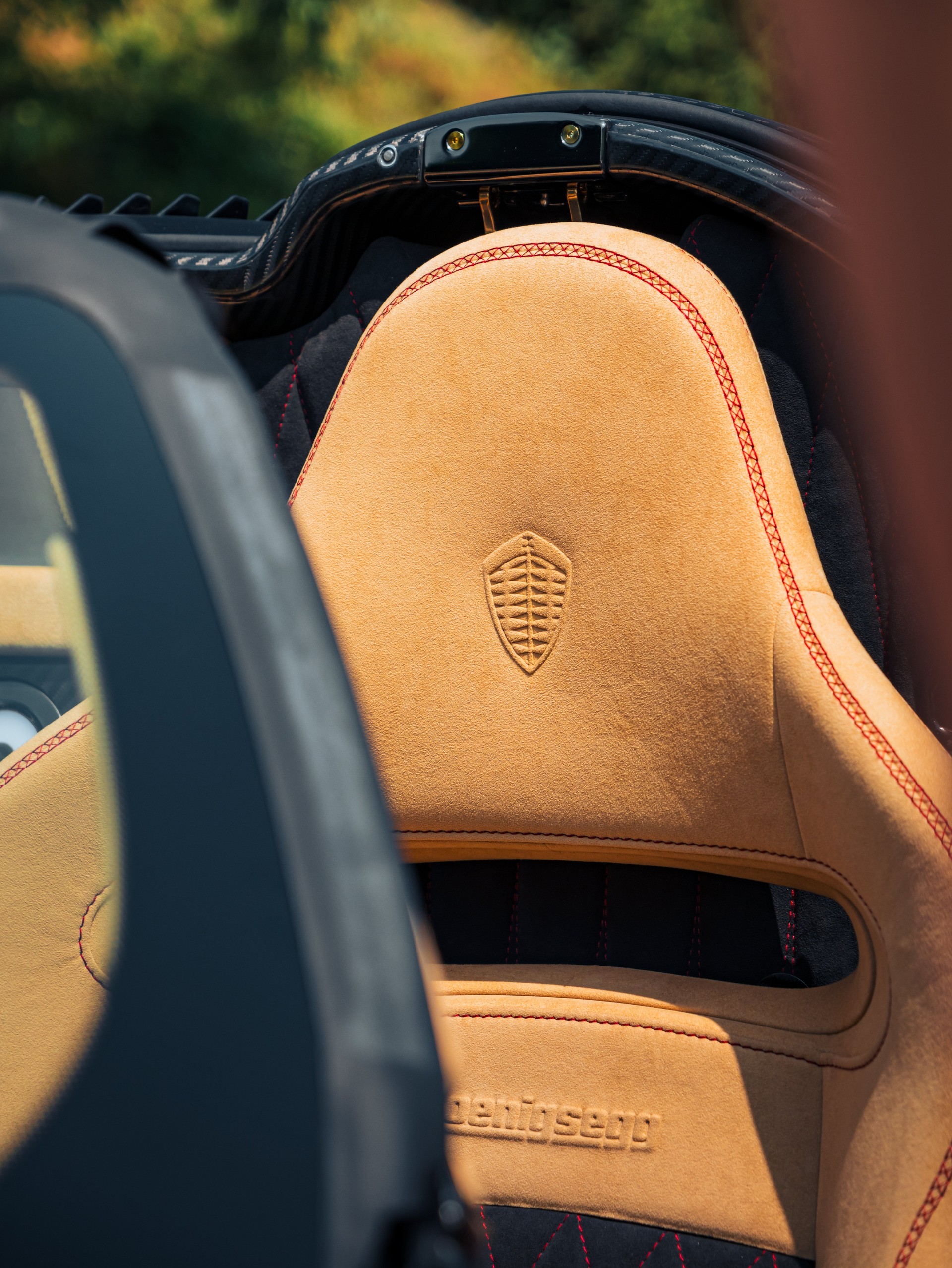 KOENIGSEGG Regera-image-13