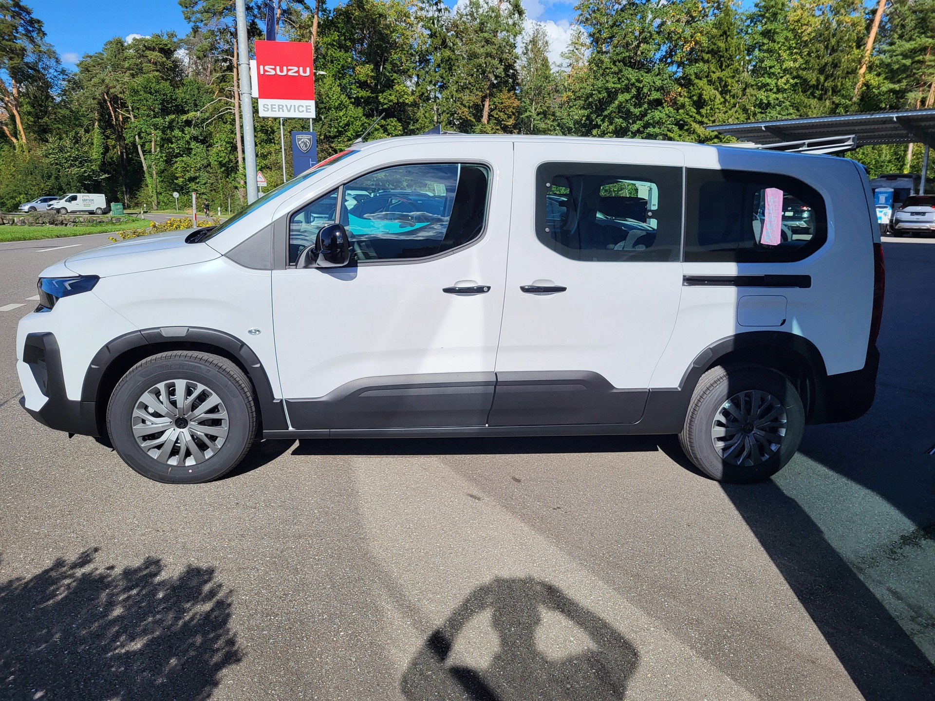 PEUGEOT Rifter Long 1.5 BHDi Family Edition-image-2